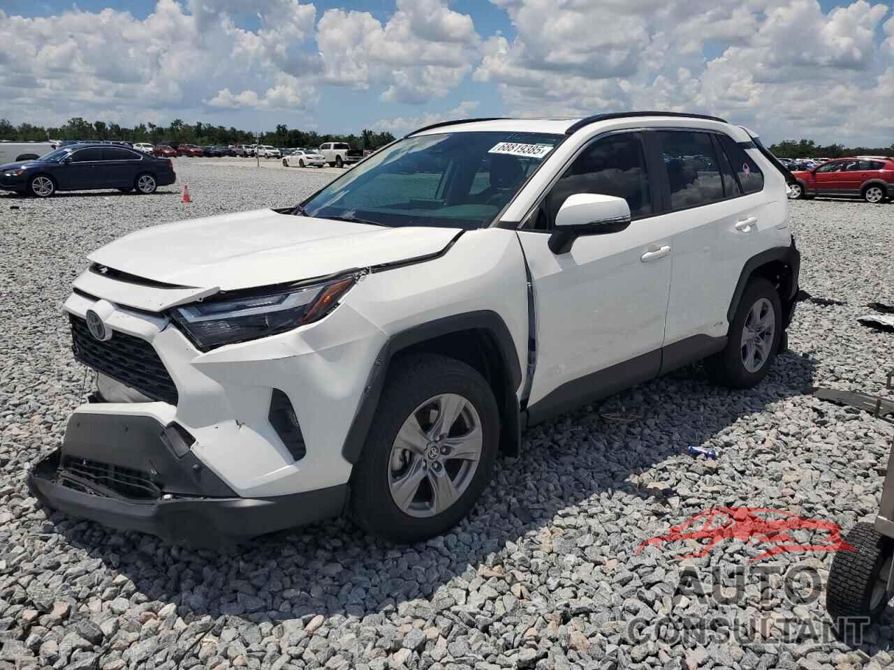TOYOTA RAV4 2024 - JTMRWRFV8RD264117