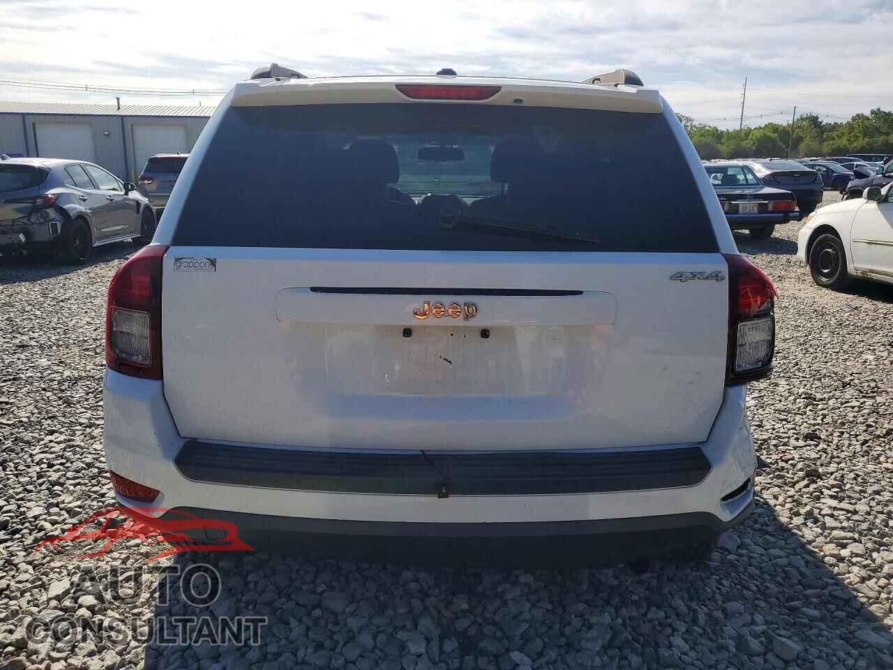 JEEP COMPASS 2017 - 1C4NJCEB8HD160422