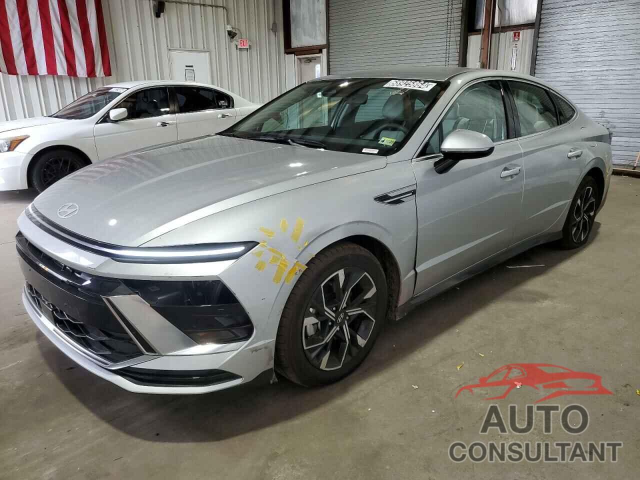 HYUNDAI SONATA 2024 - KMHL64JA8RA375695