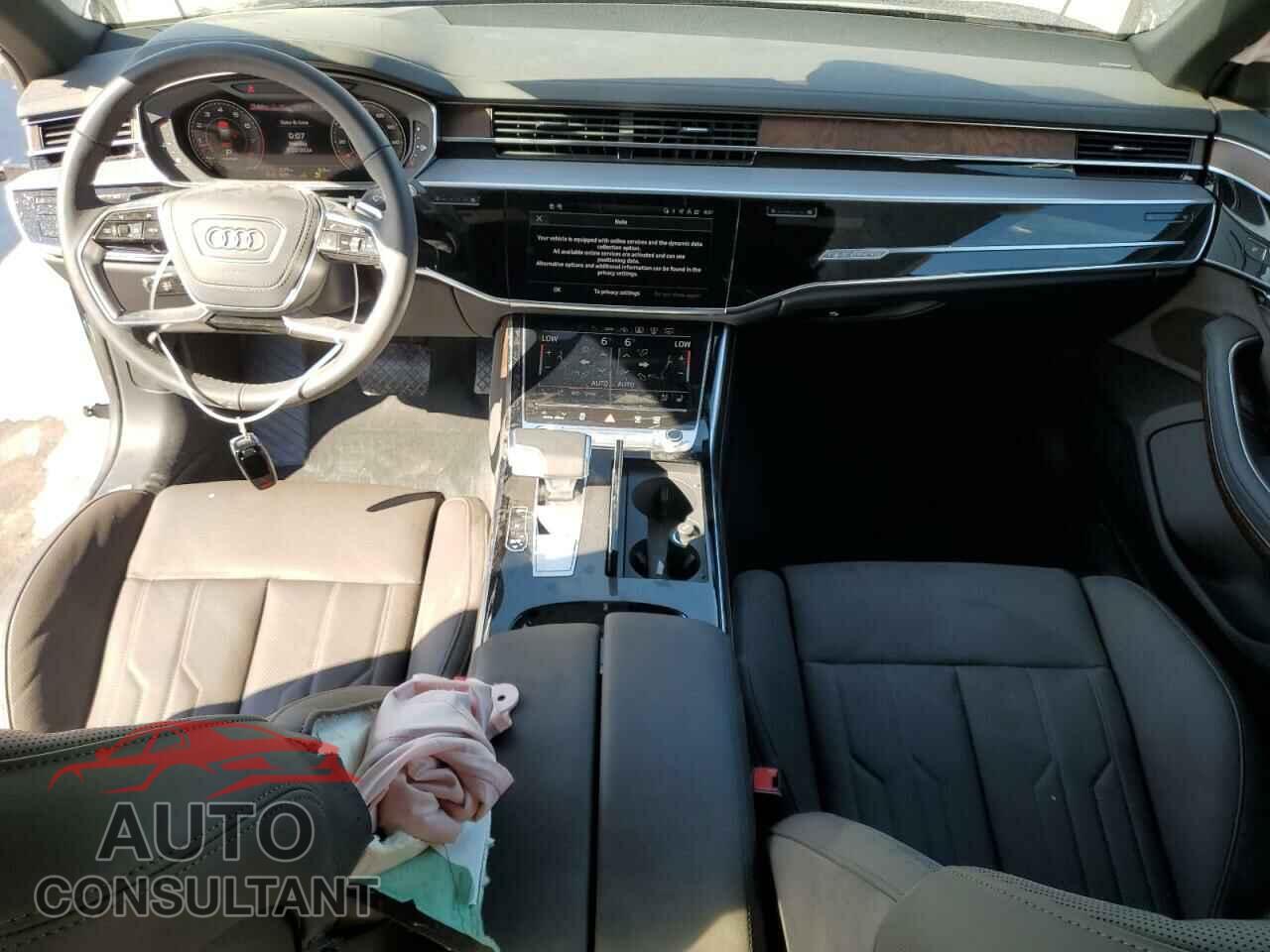 AUDI A8 2024 - WAULDAF81RN008674
