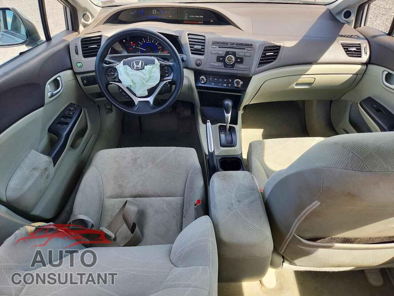 HONDA CIVIC 2012 - 2HGFB2F88CH608816