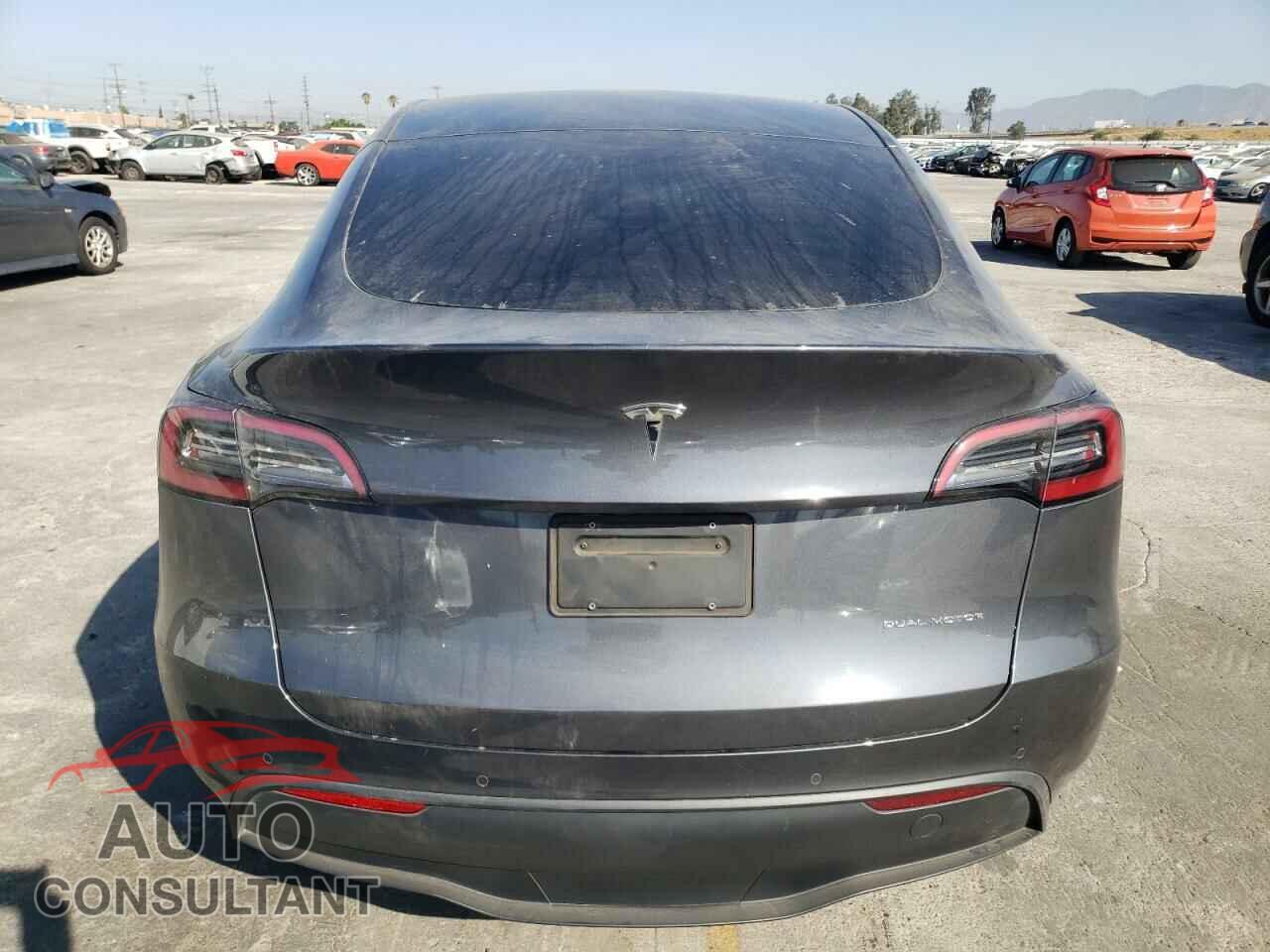 TESLA MODEL Y 2022 - 7SAYGDEEXNF350144