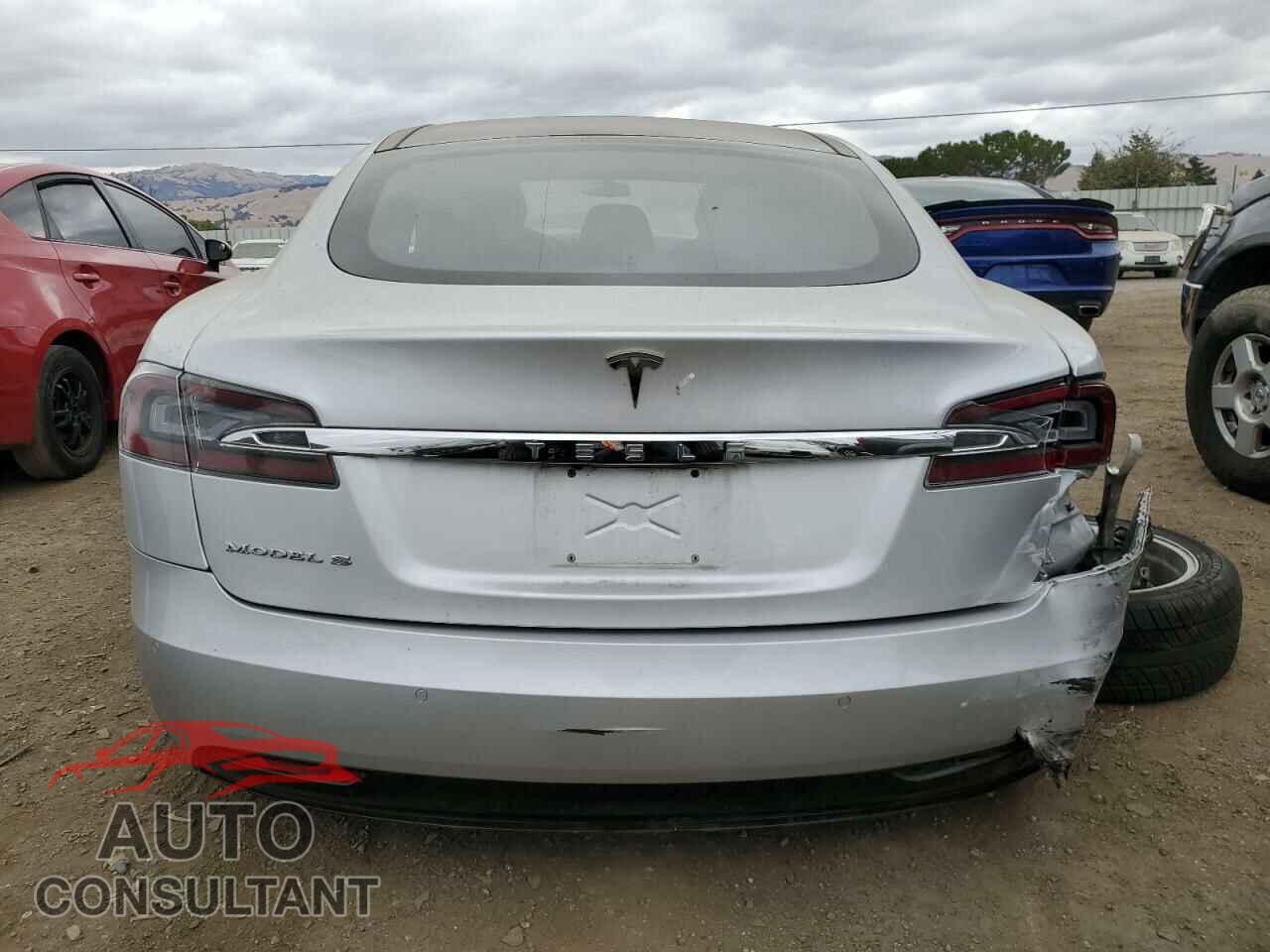 TESLA MODEL S 2017 - 5YJSA1E13HF183341