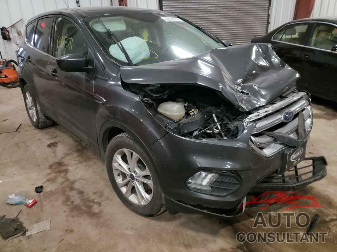 FORD ESCAPE 2017 - 1FMCU0GD4HUB31510