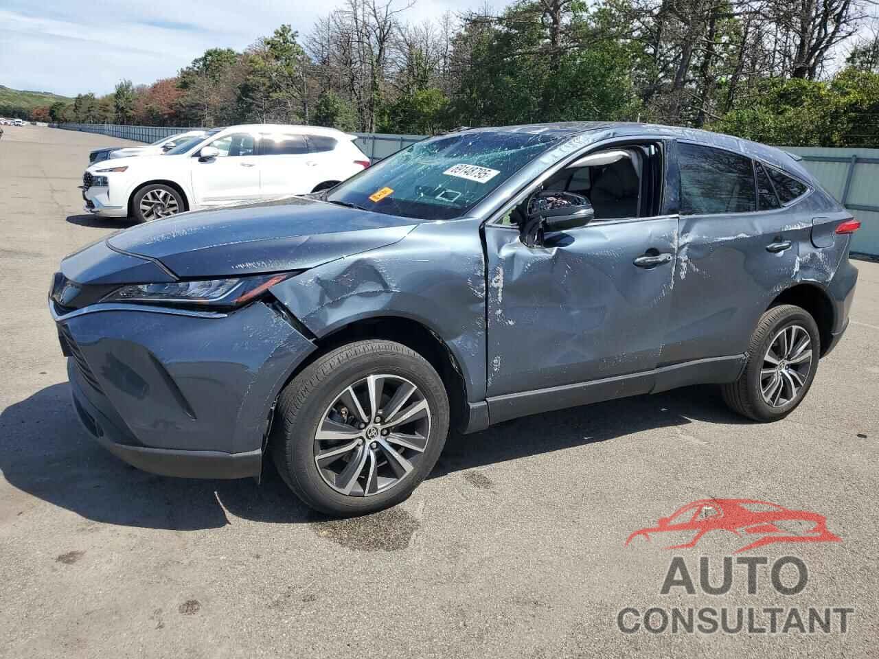 TOYOTA VENZA 2022 - JTEAAAAH2NJ093841