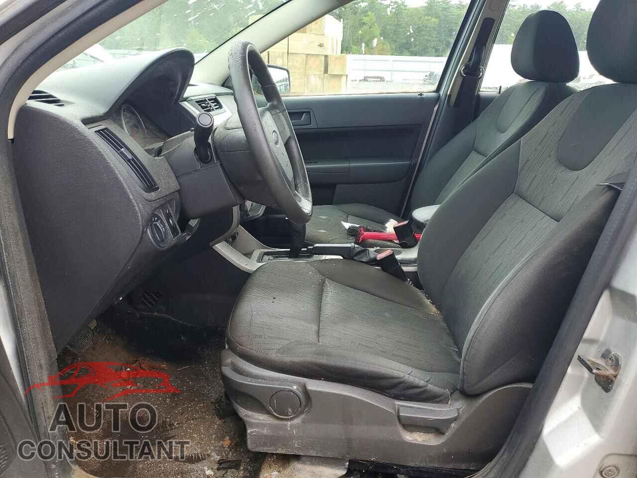 FORD FOCUS 2009 - 1FAHP35N69W155012