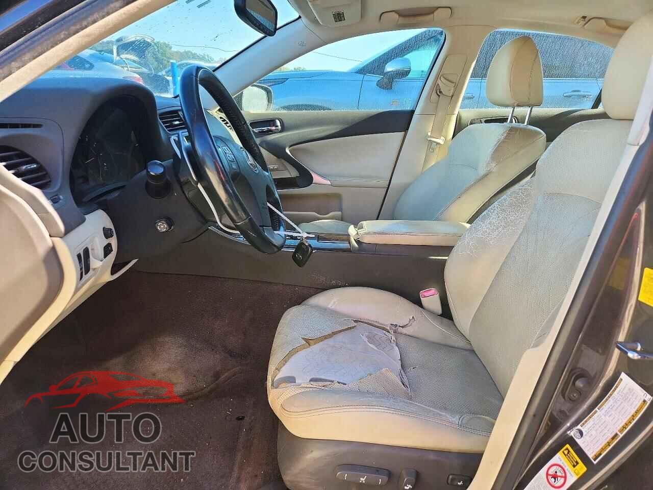 LEXUS IS 2010 - JTHCF5C29A5043289