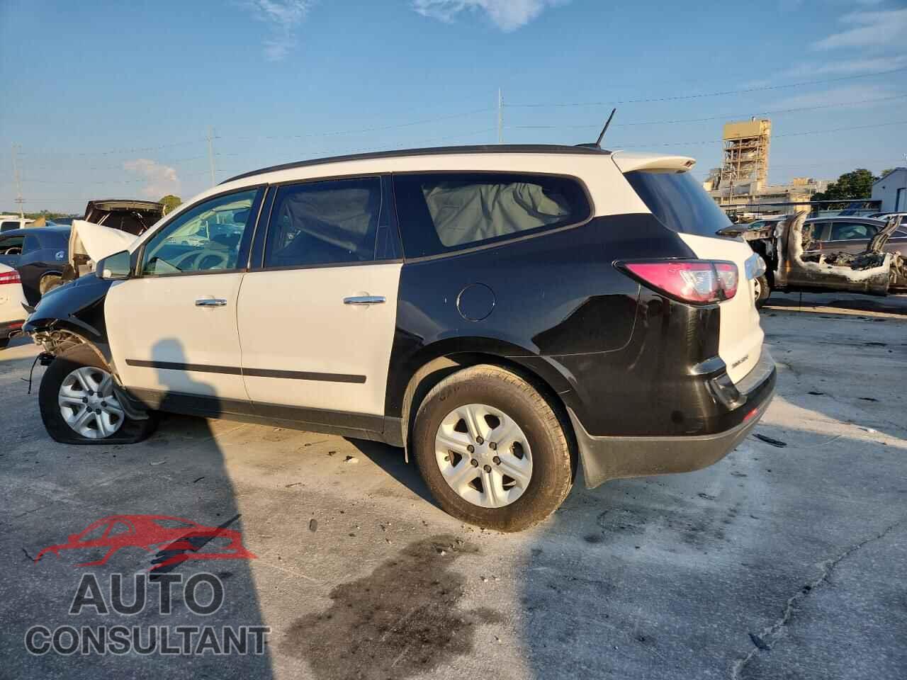 CHEVROLET TRAVERSE 2017 - 1GNKRFED6HJ199663
