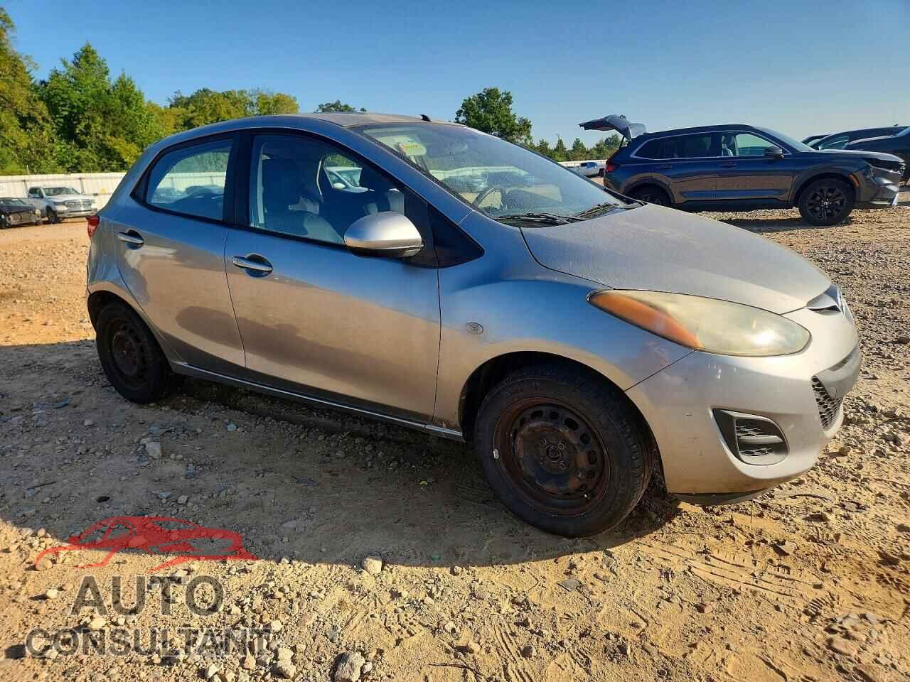 MAZDA 2 2011 - JM1DE1HY1B0123571