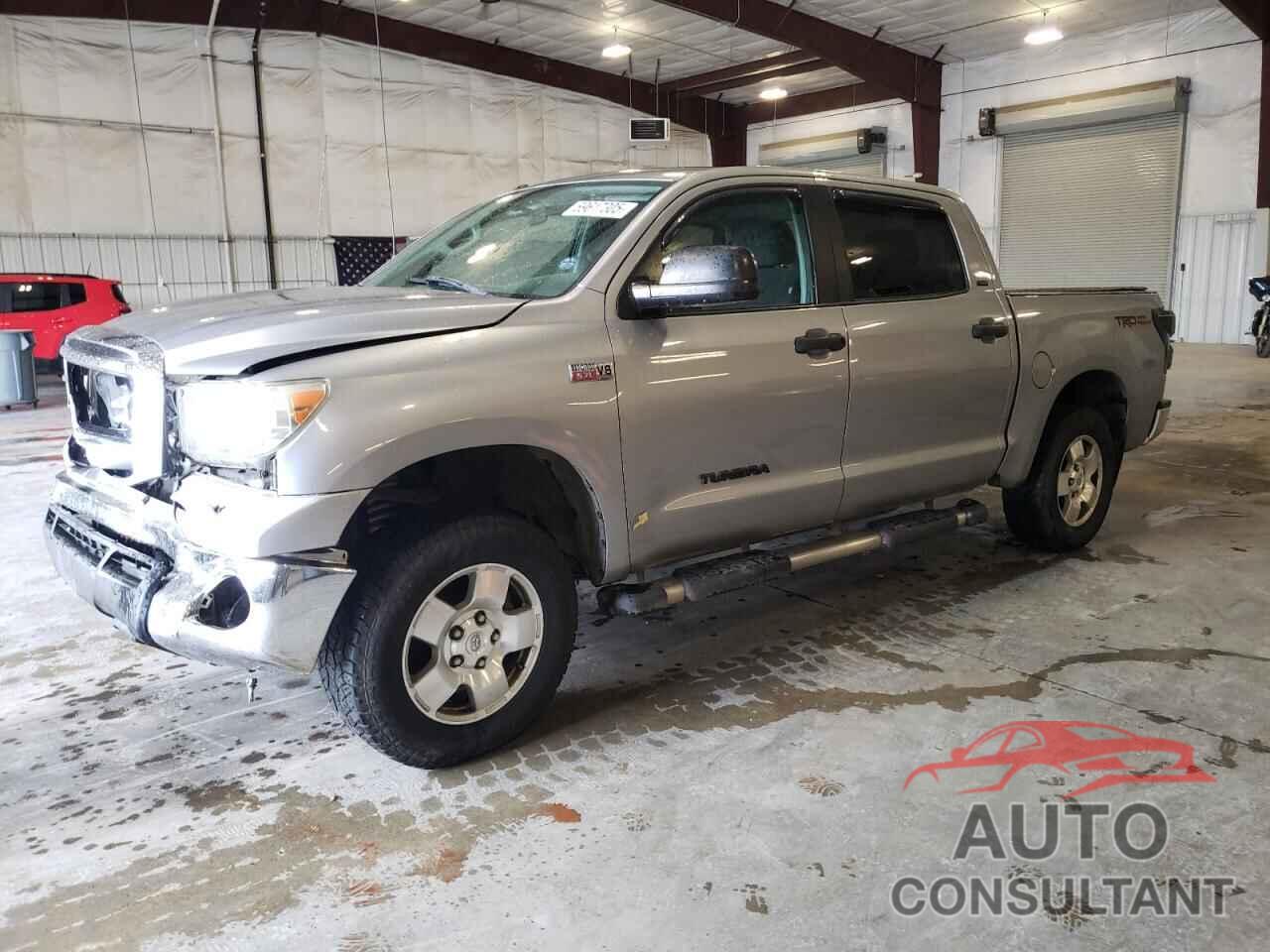 TOYOTA TUNDRA 2011 - 5TFDW5F12BX174207