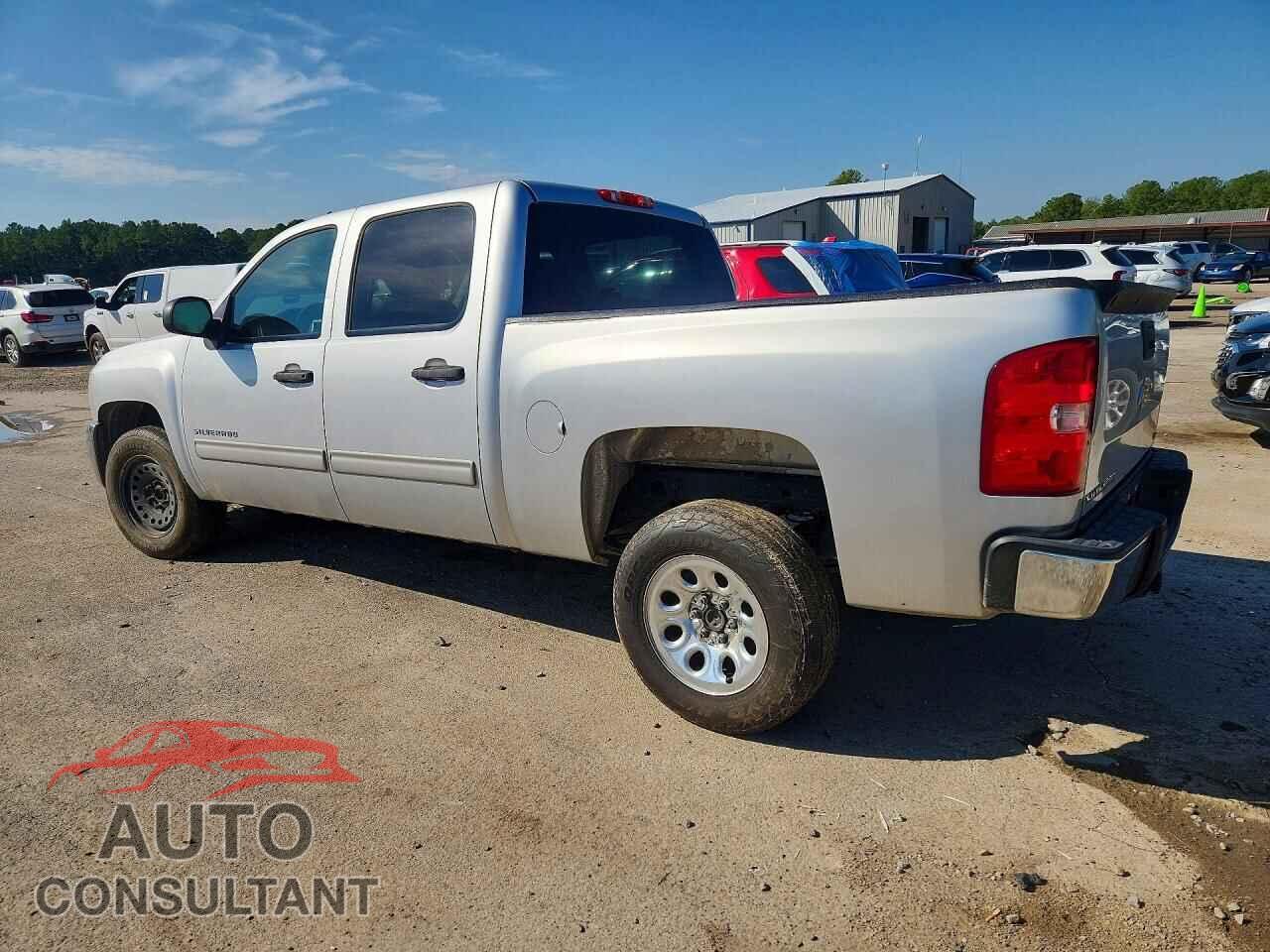 CHEVROLET SILVERADO 2013 - 3GCPCSE08DG108152