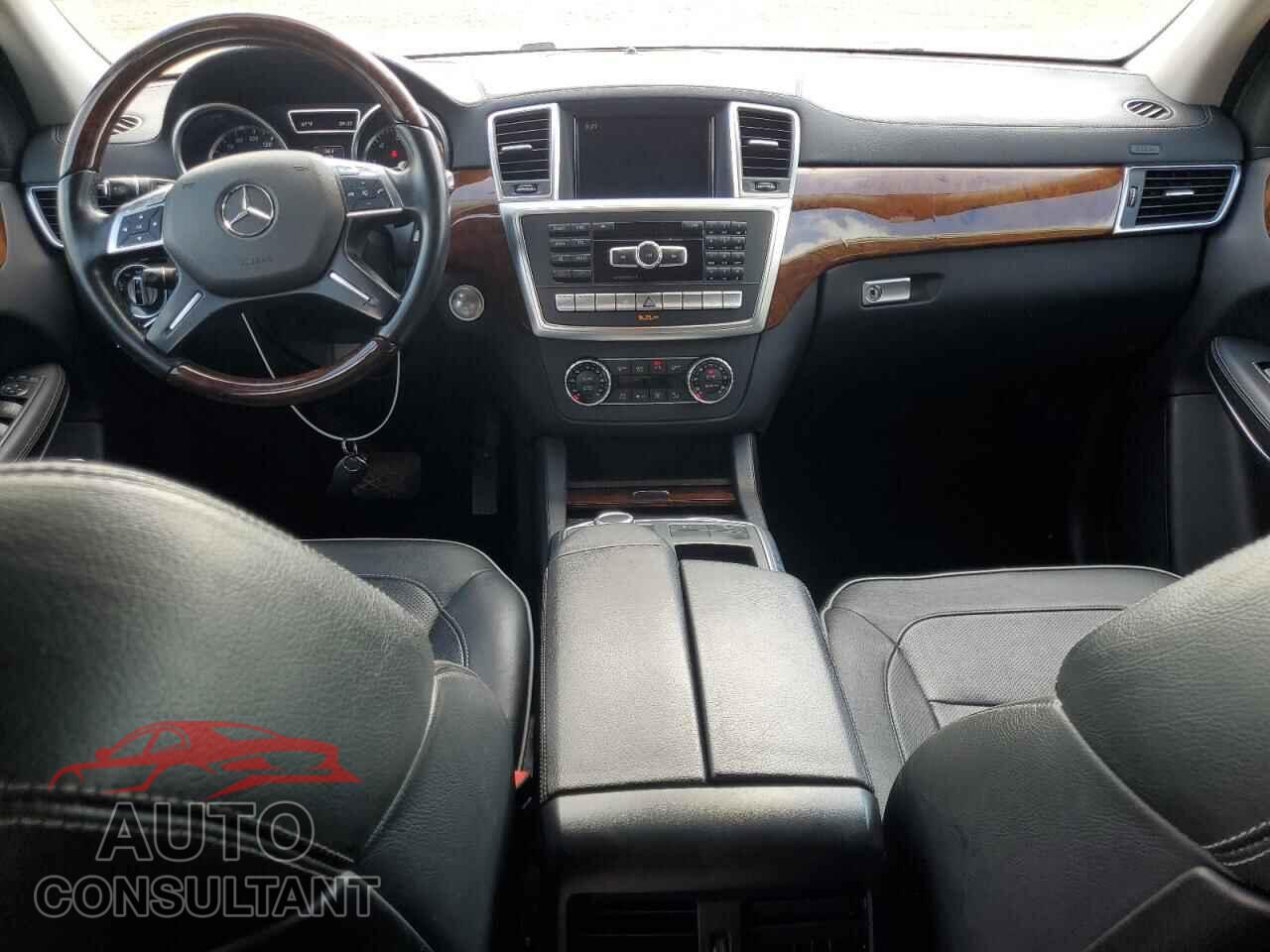 MERCEDES-BENZ GL-CLASS 2013 - 4JGDF7CE8DA226475