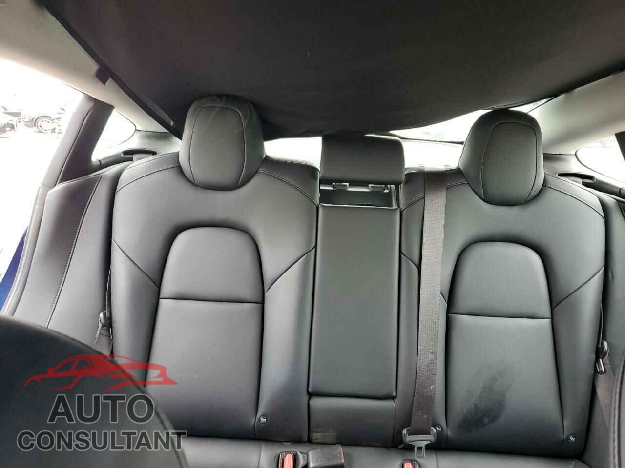 TESLA MODEL 3 2018 - 5YJ3E1EB7JF088322