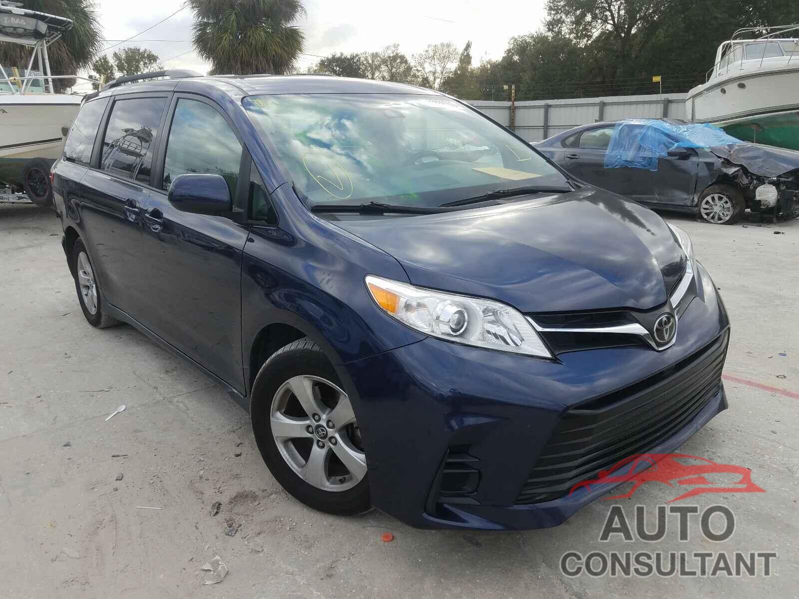 TOYOTA SIENNA 2018 - 5TDKZ3DC5JS914750