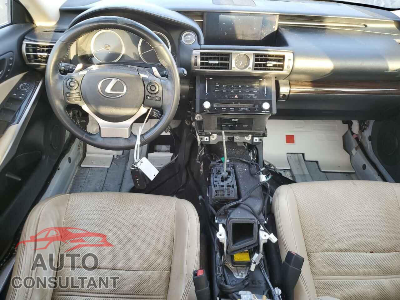 LEXUS IS 2014 - JTHBF1D25E5003302
