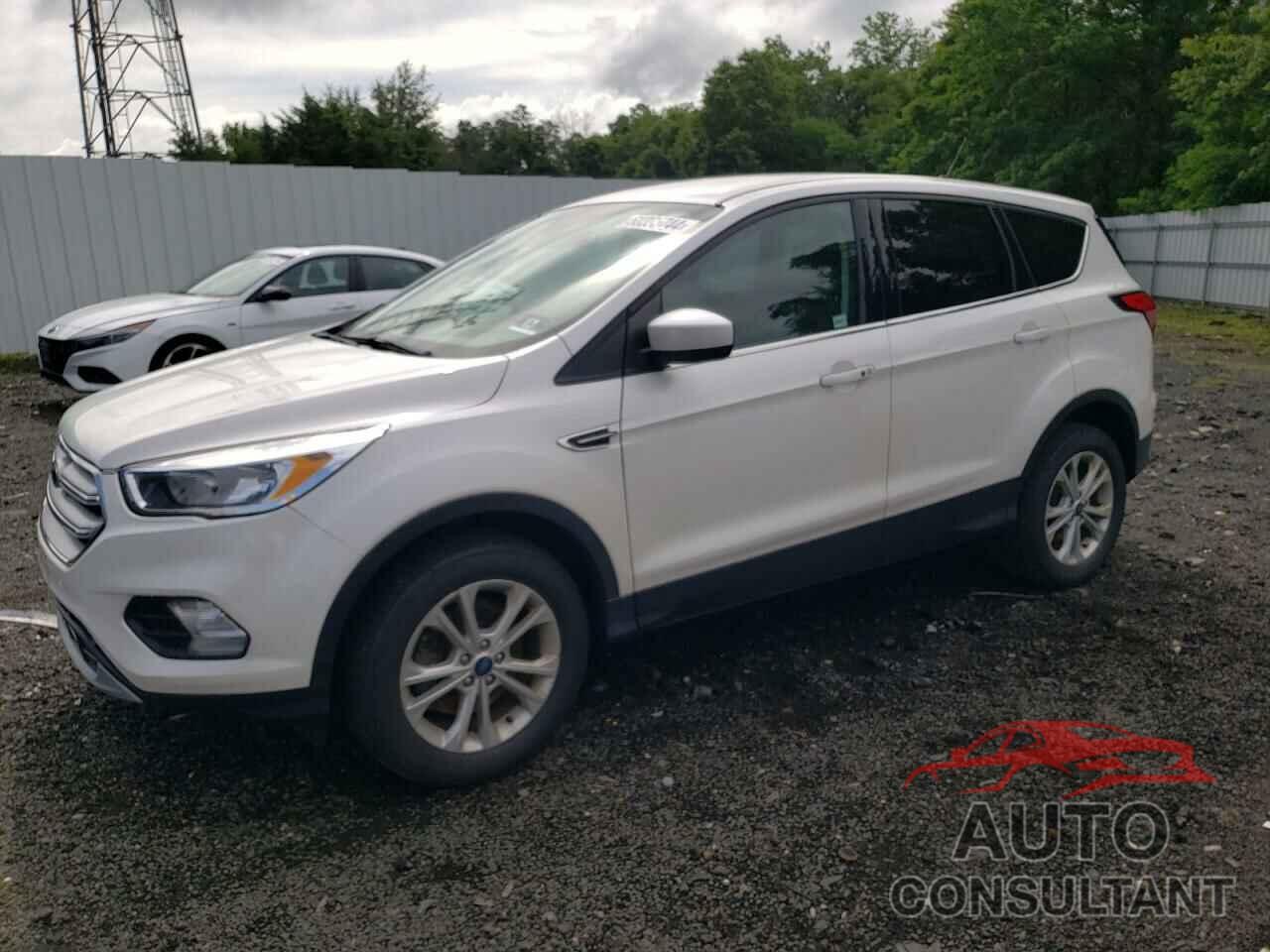 FORD ESCAPE 2019 - 1FMCU9GD6KUA28746