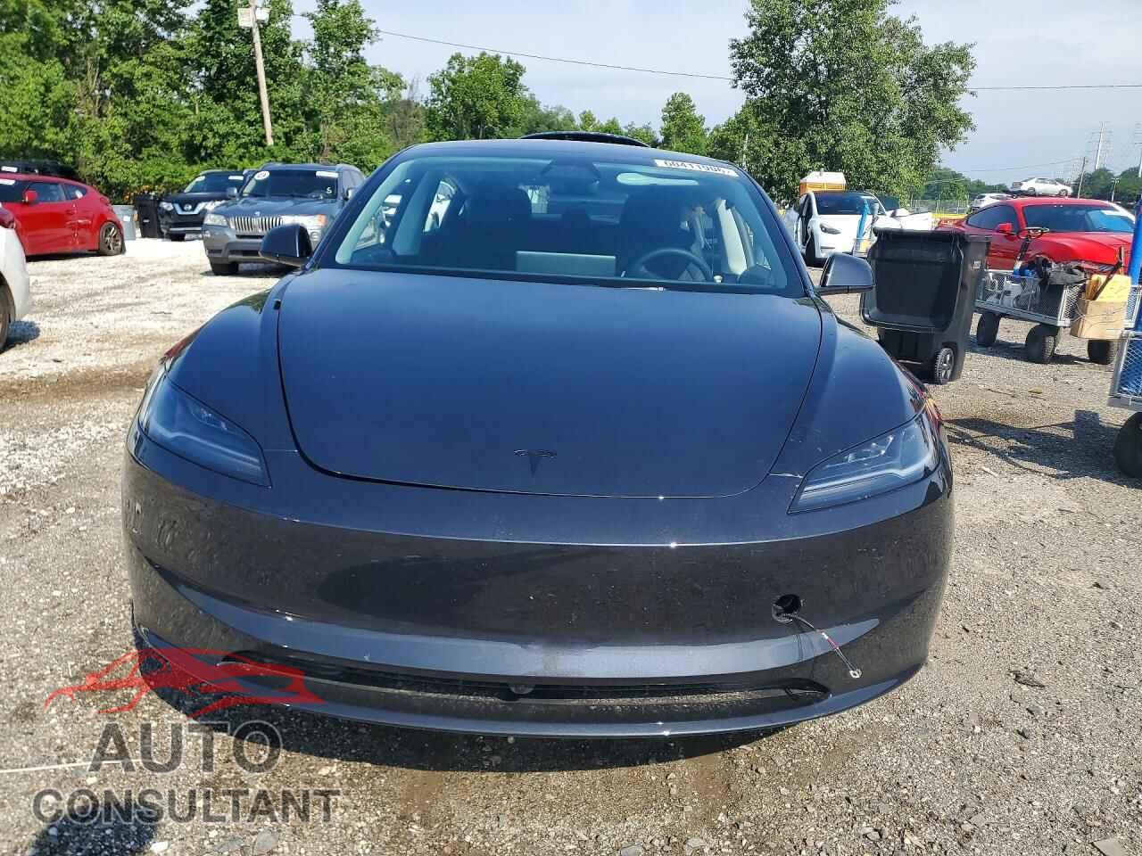 TESLA MODEL 3 2026 - 5YJ3E1EAXTF157966