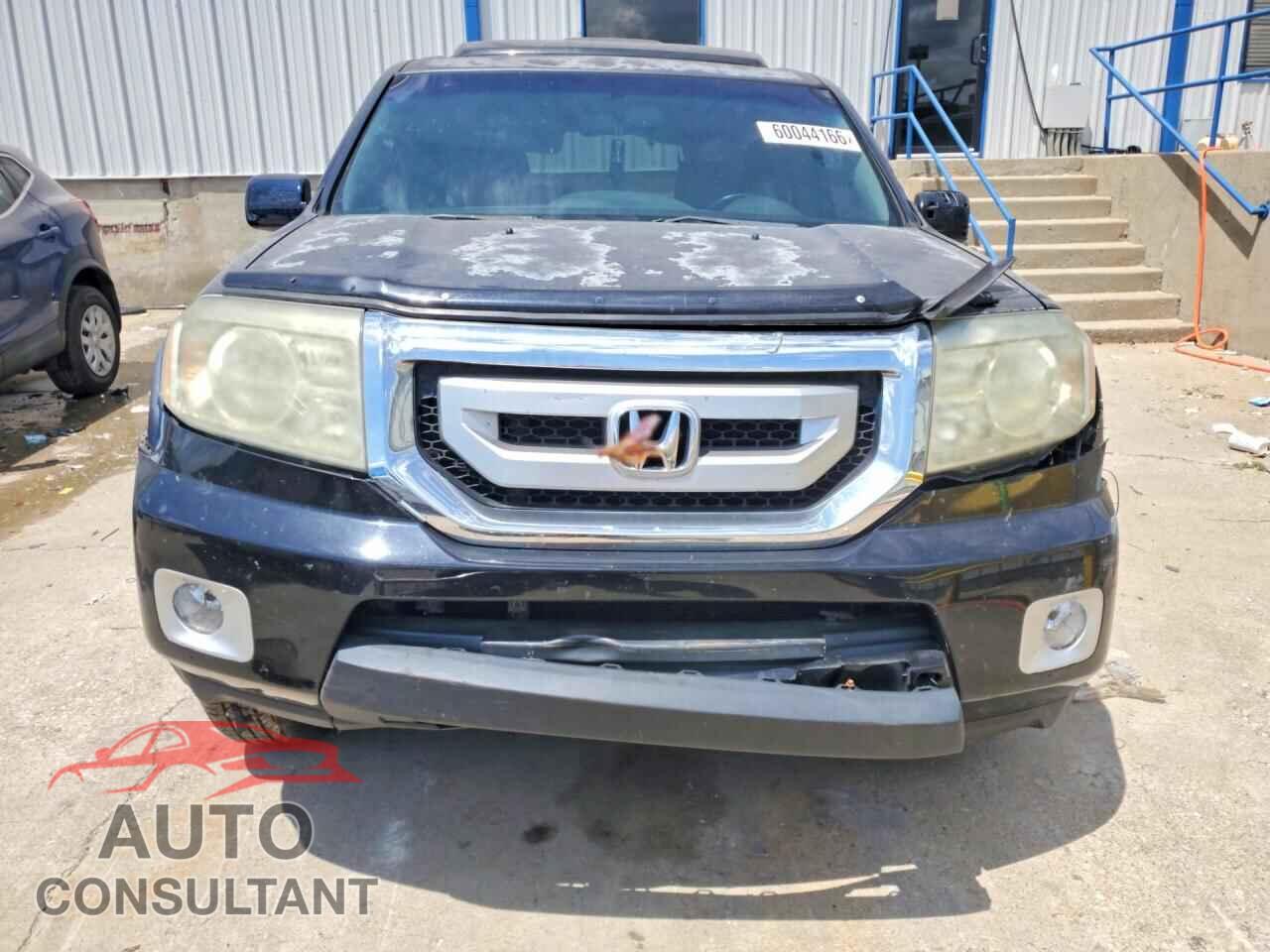 HONDA PILOT 2011 - 5FNYF4H91BB077380