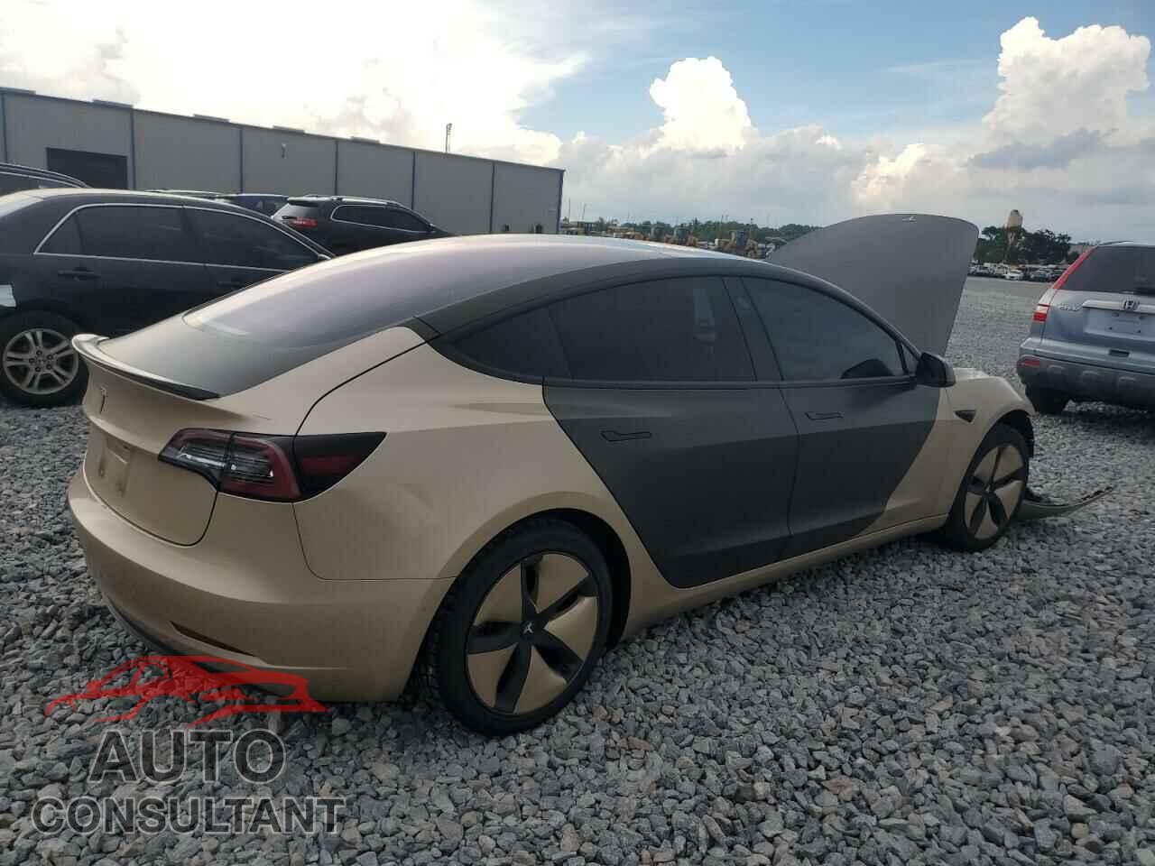 TESLA MODEL 3 2018 - 5YJ3E1EA6JF042116