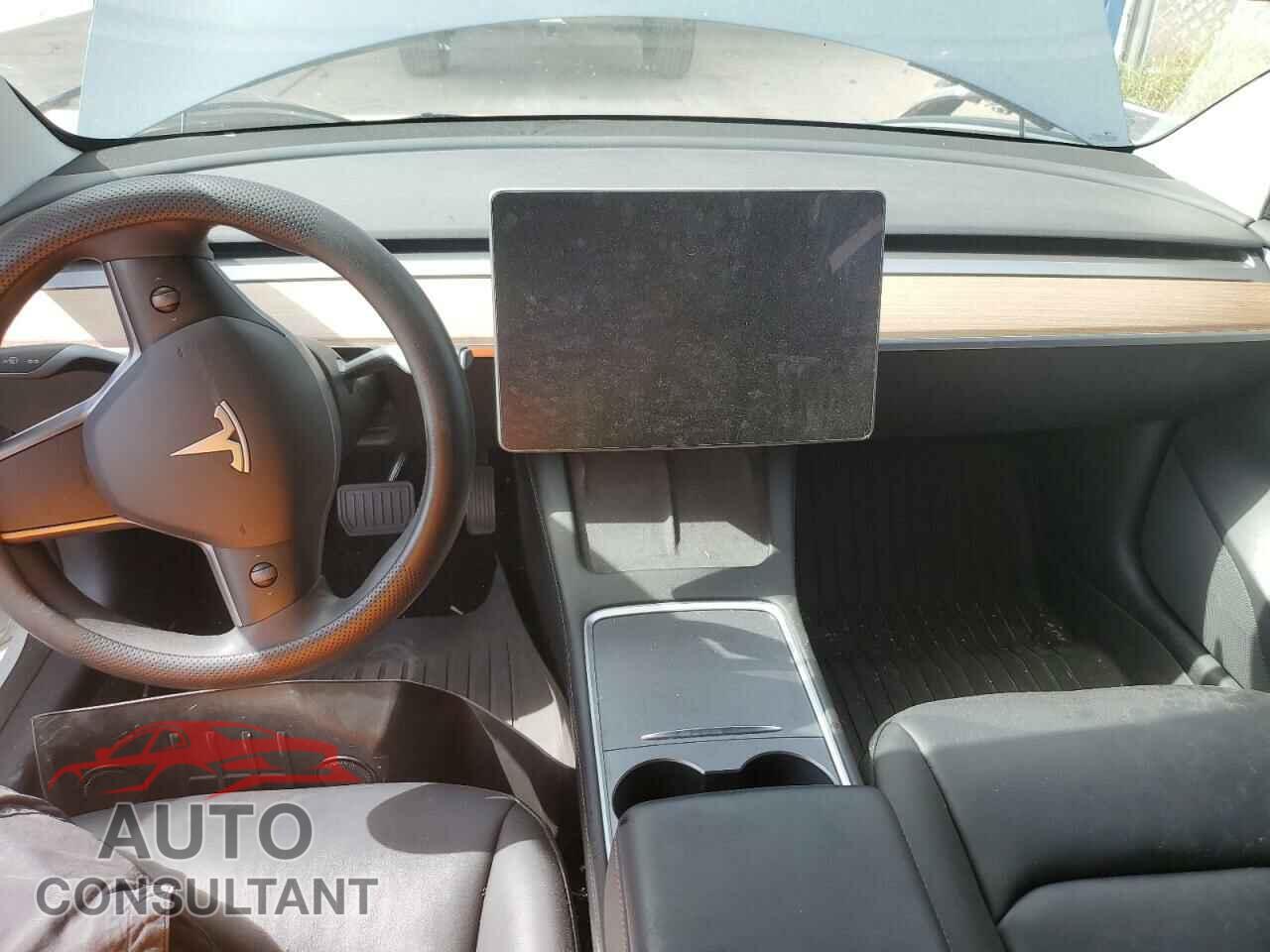 TESLA MODEL 3 2022 - 5YJ3E1EBXNF366359