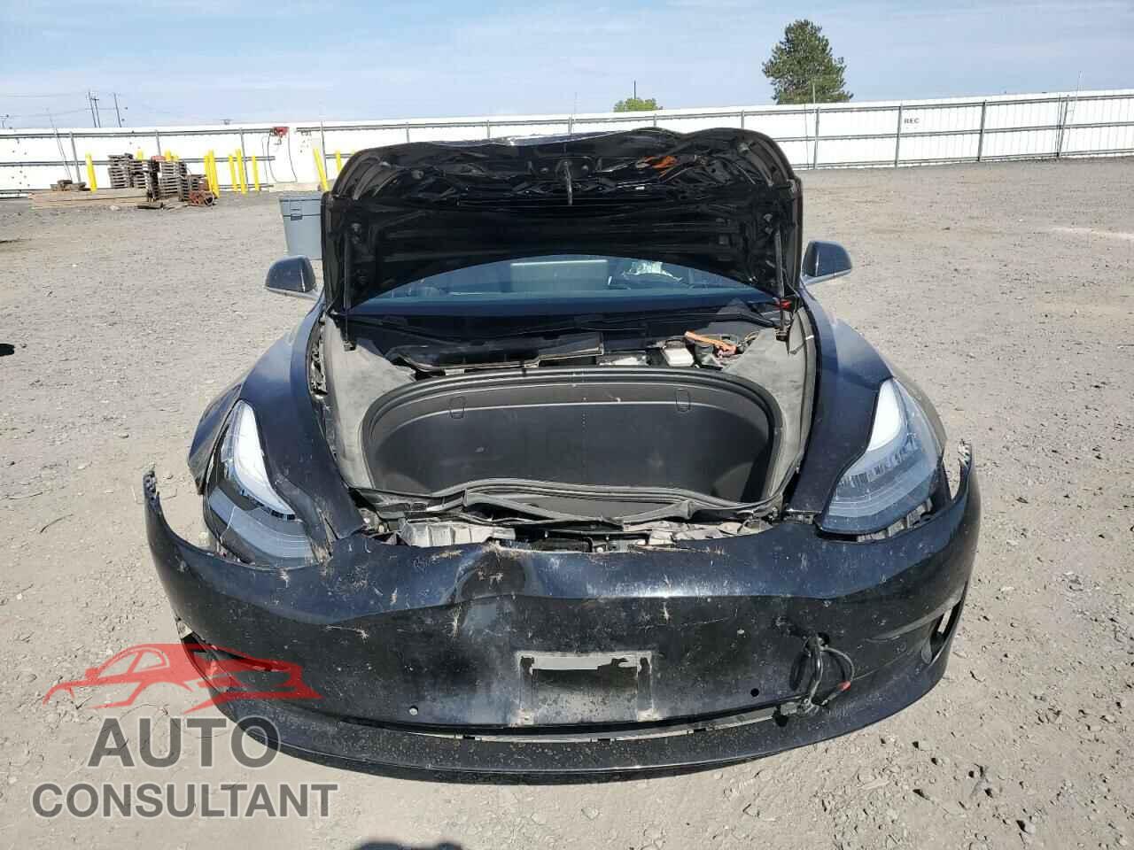 TESLA MODEL 3 2018 - 5YJ3E1EA6JF156603