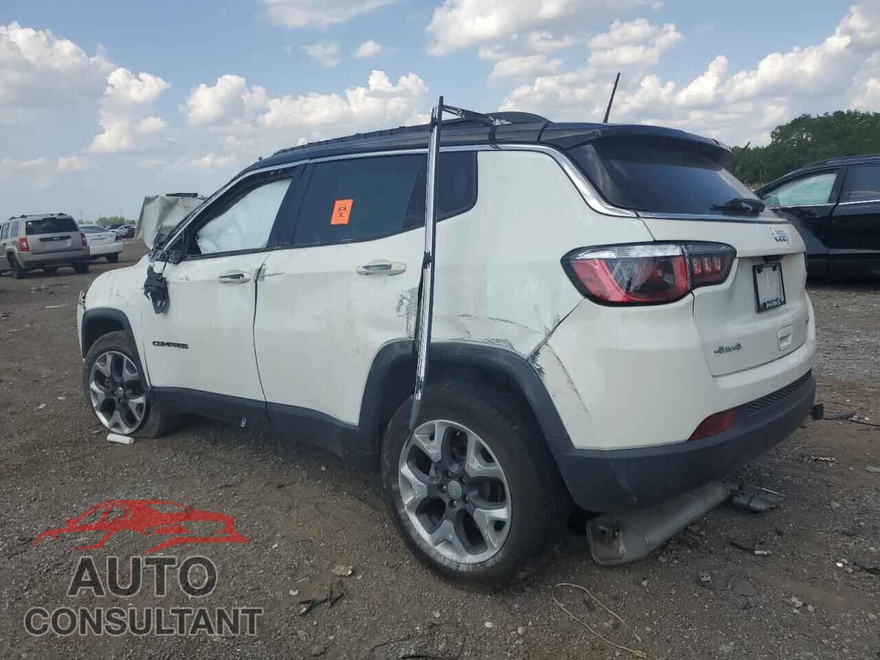 JEEP COMPASS 2018 - 3C4NJDCB5JT329143