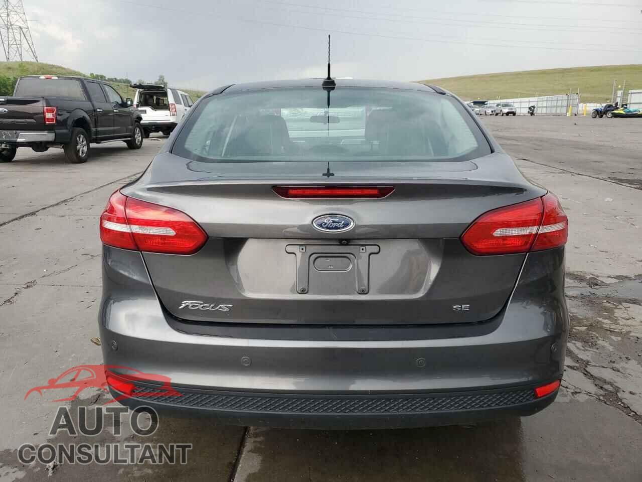FORD FOCUS 2016 - 1FADP3F27GL292350