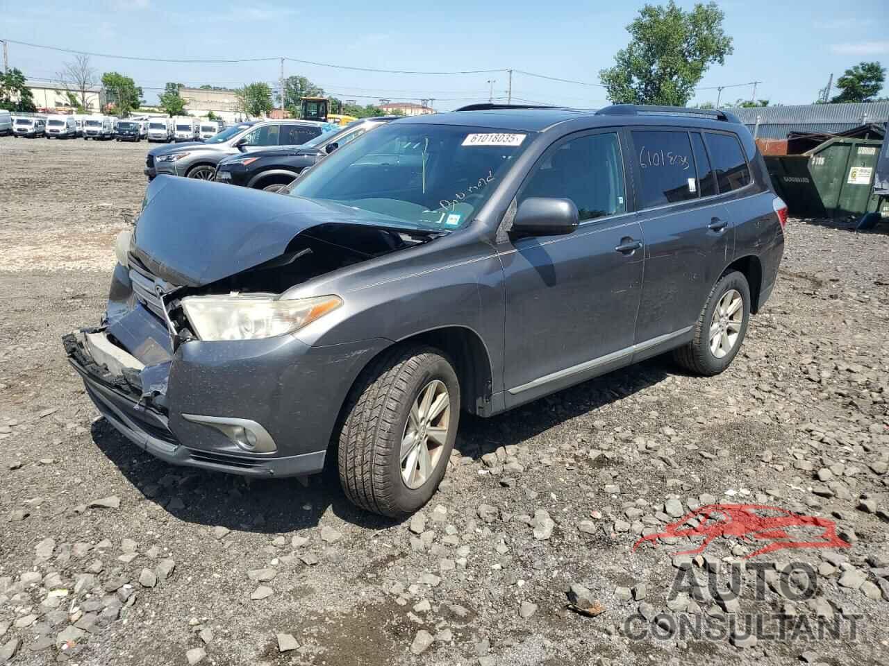 TOYOTA HIGHLANDER 2011 - 5TDBK3EH2BS053172