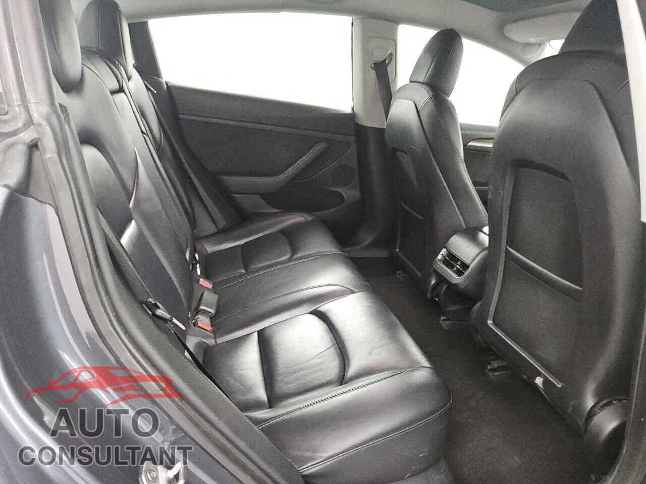 TESLA MODEL 3 2023 - 5YJ3E1EA3PF459640