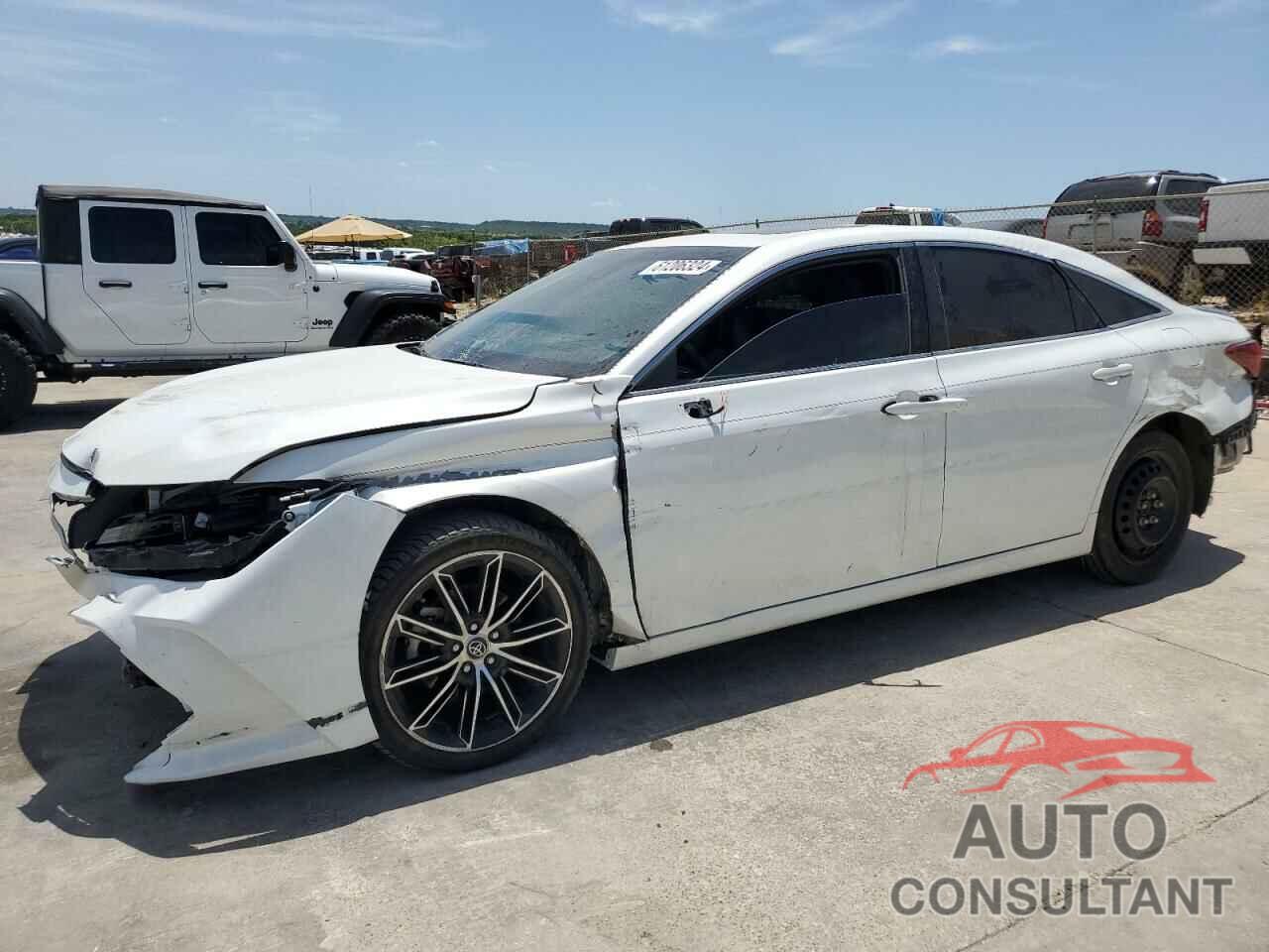 TOYOTA AVALON 2019 - 4T1BZ1FB2KU032694