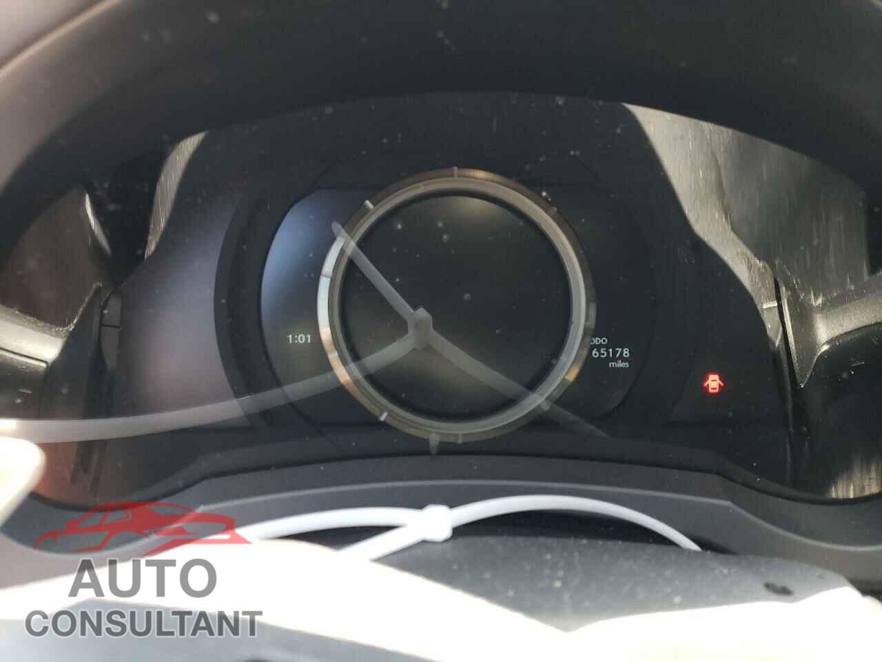 LEXUS IS 2018 - JTHBA1D2XJ5069224