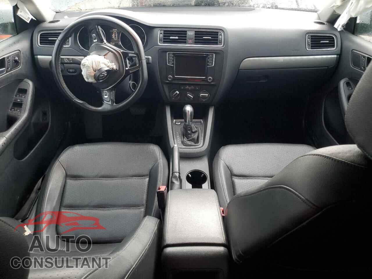 VOLKSWAGEN JETTA 2017 - 3VWDB7AJ3HM285231