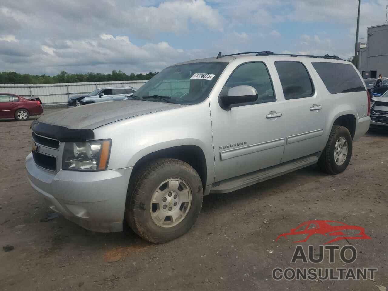CHEVROLET SUBURBAN 2014 - 1GNSKHE72ER177294