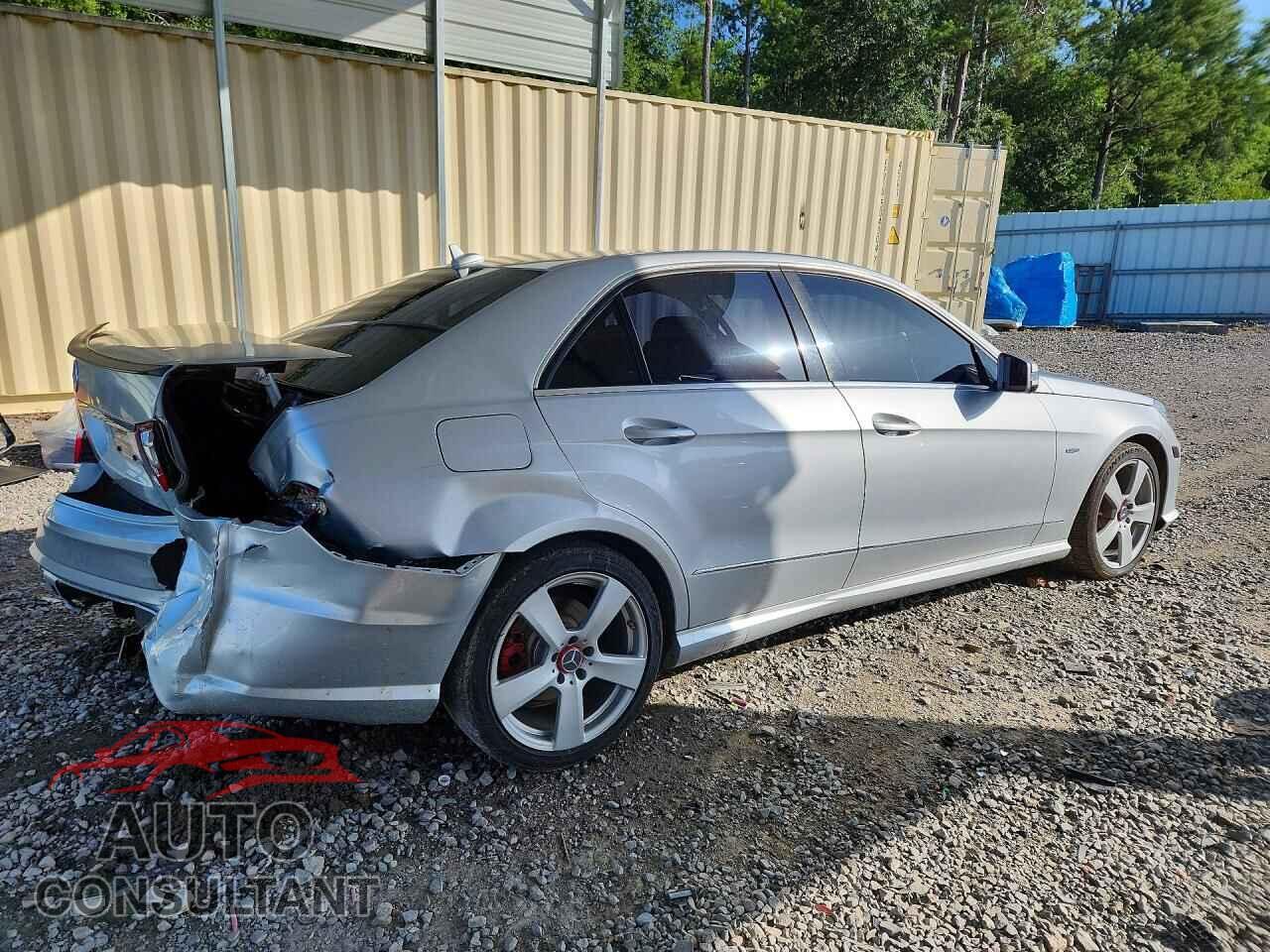 MERCEDES-BENZ E-CLASS 2012 - WDDHF5KB0CA588306