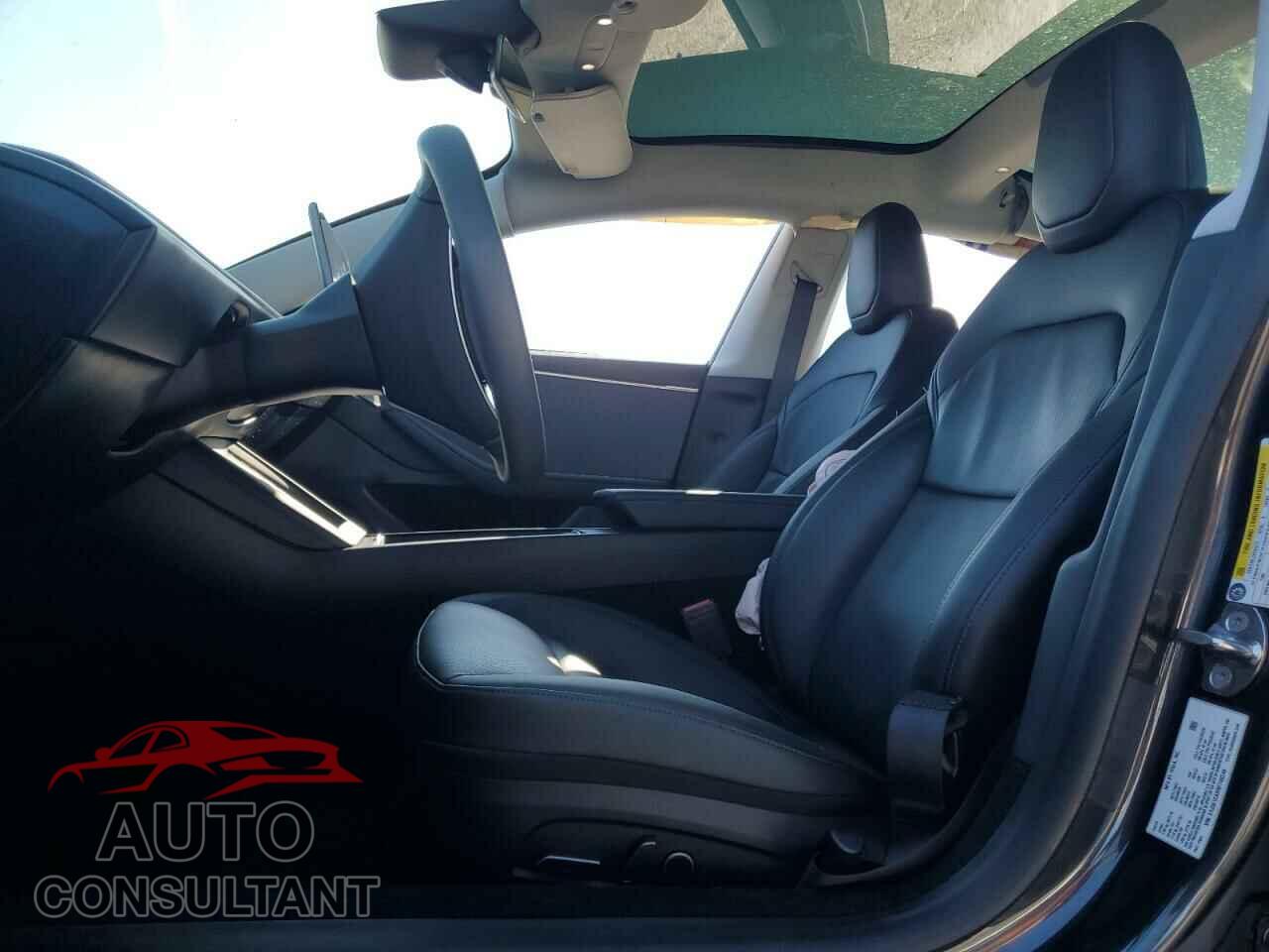 TESLA MODEL 3 2024 - 5YJ3E1EAXRF746248