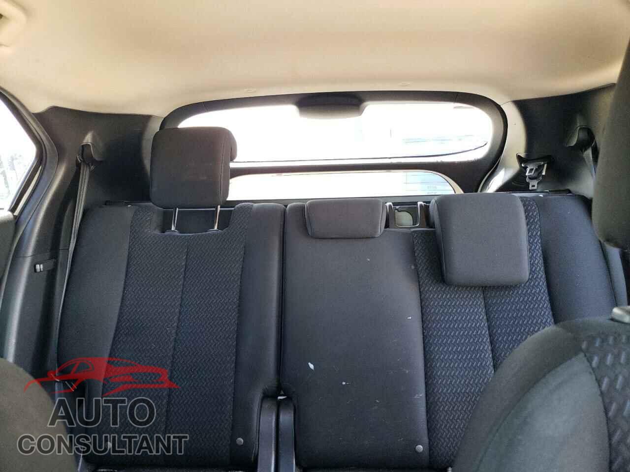 MITSUBISHI ECLIPSE 2019 - JA4AT4AA5KZ020179