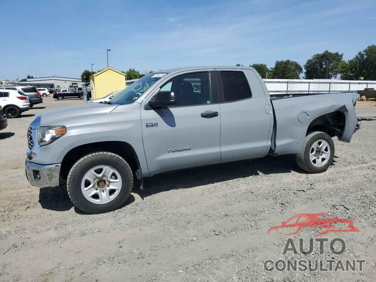 TOYOTA TUNDRA 2018 - 5TFRY5F11JX239501