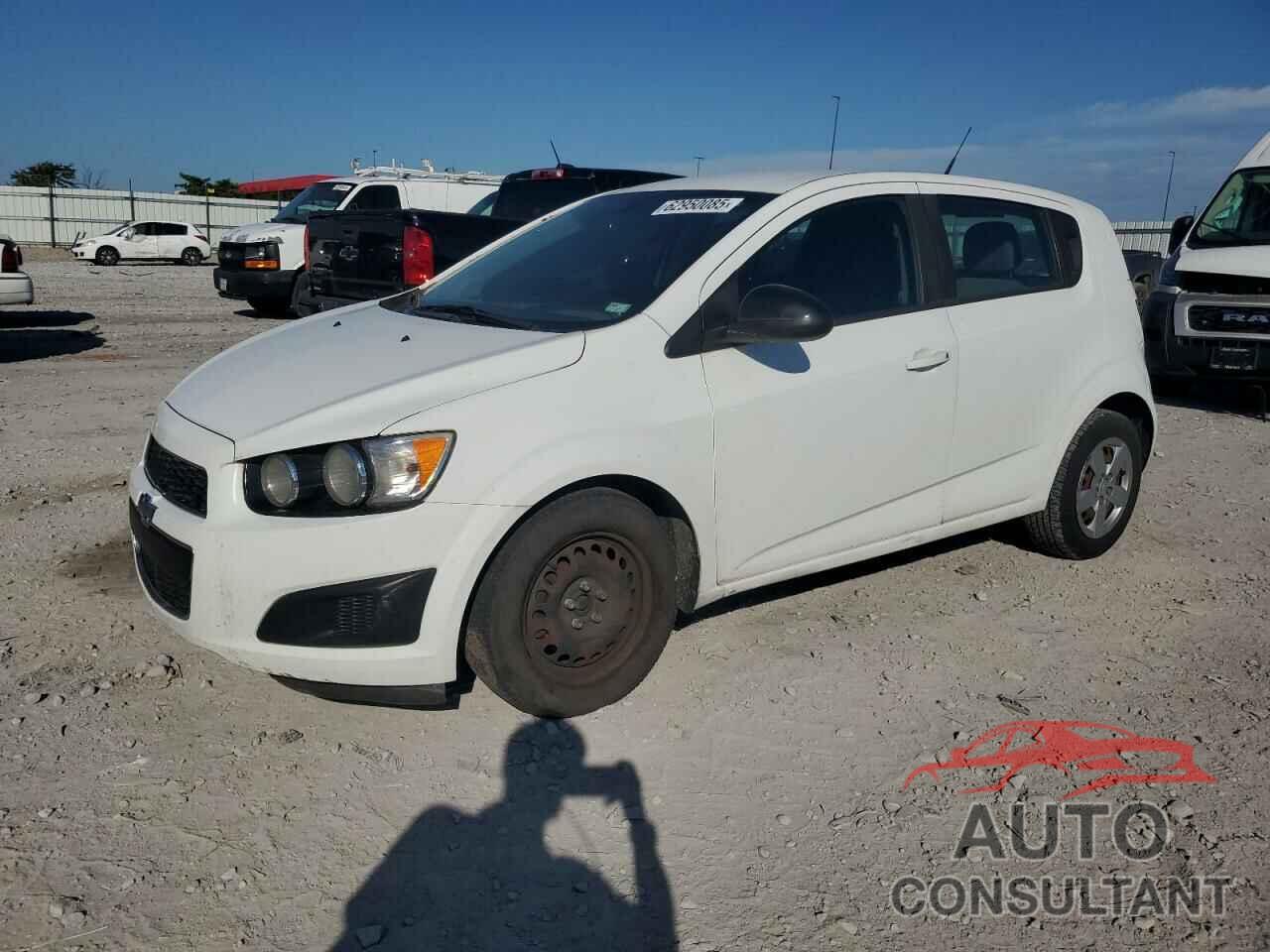 CHEVROLET SONIC 2014 - 1G1JA6SH0E4173839