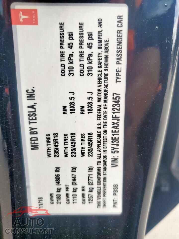 TESLA MODEL 3 2018 - 5YJ3E1EAXJF123457