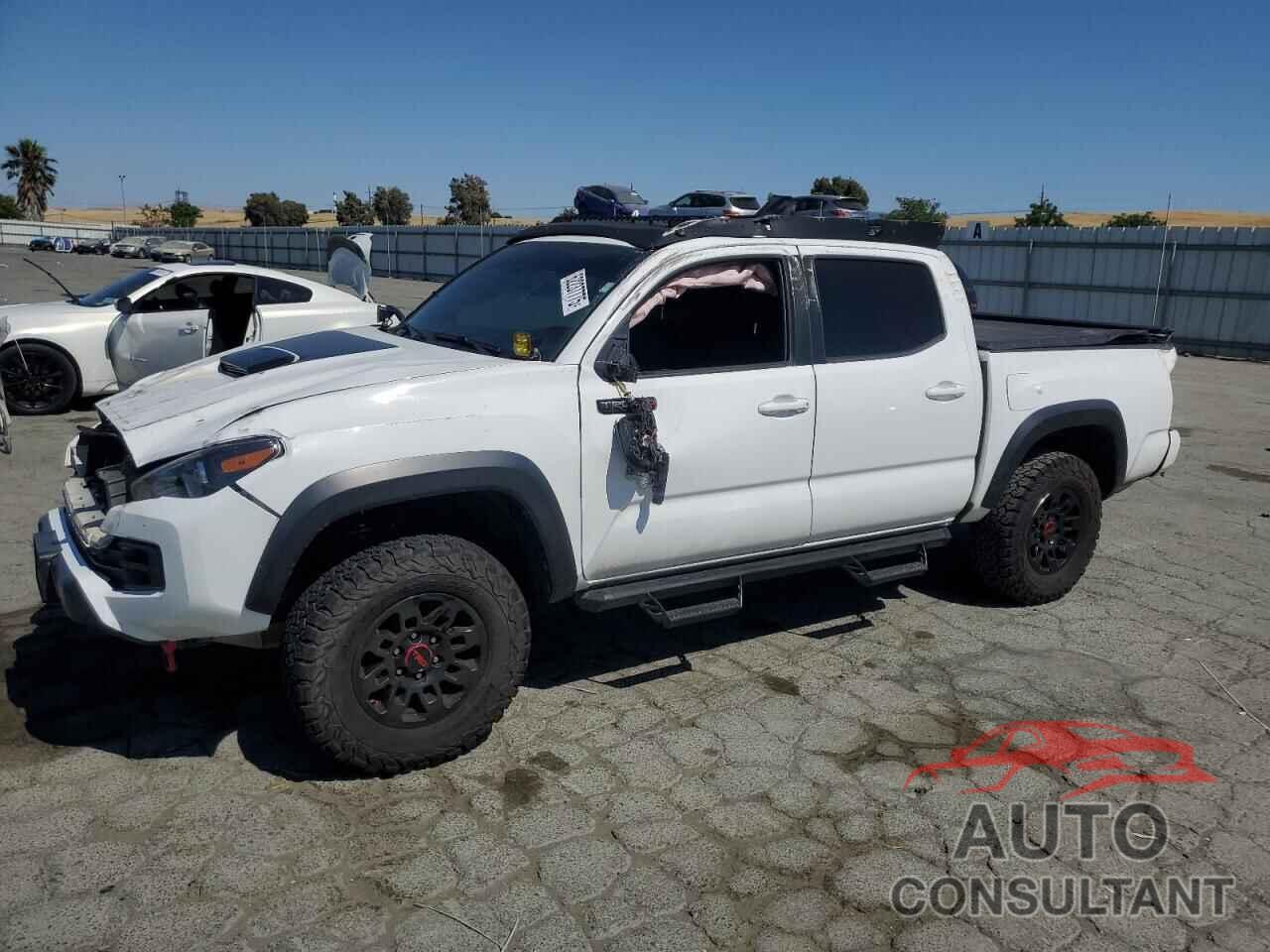 TOYOTA TACOMA 2019 - 5TFCZ5AN2KX200611