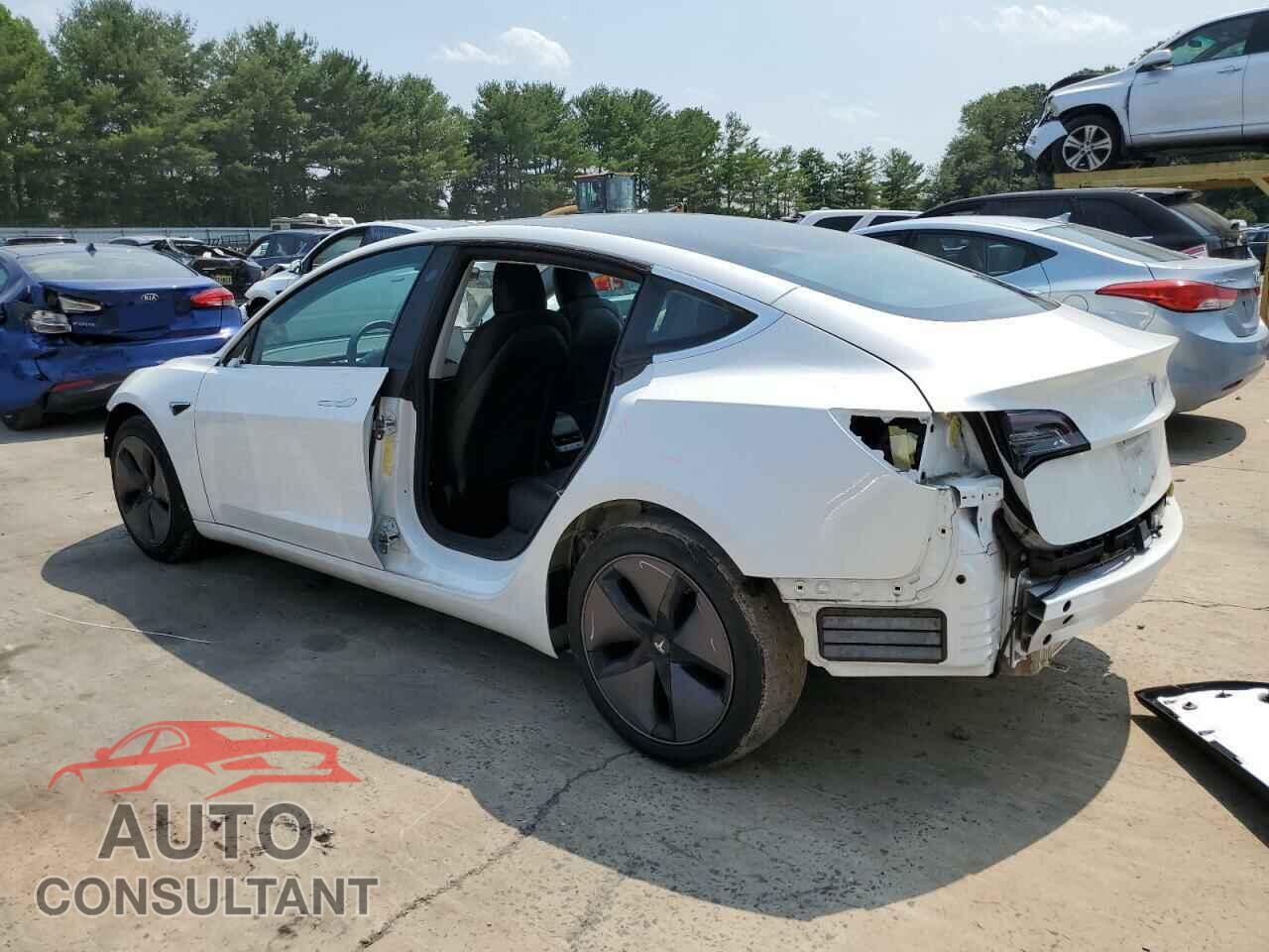 TESLA MODEL 3 2018 - 5YJ3E1EA8JF153055