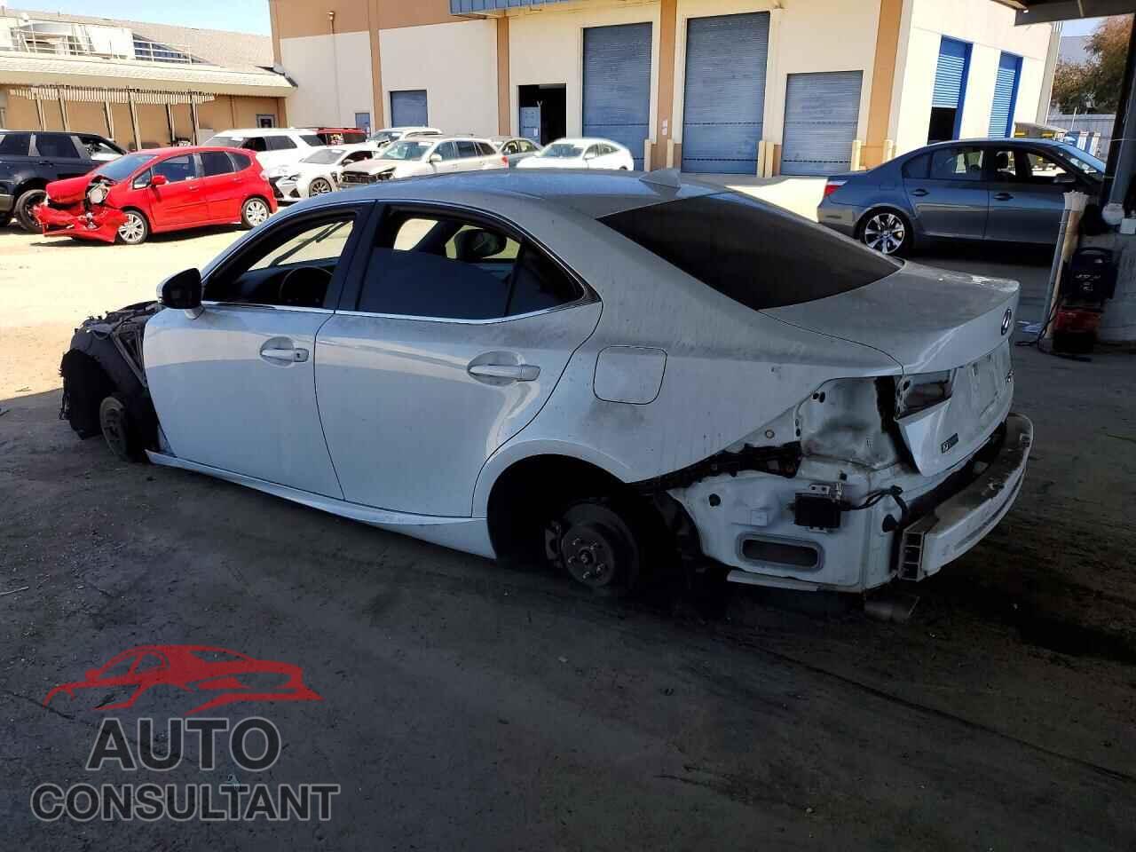 LEXUS IS 2016 - JTHBA1D22G5037201
