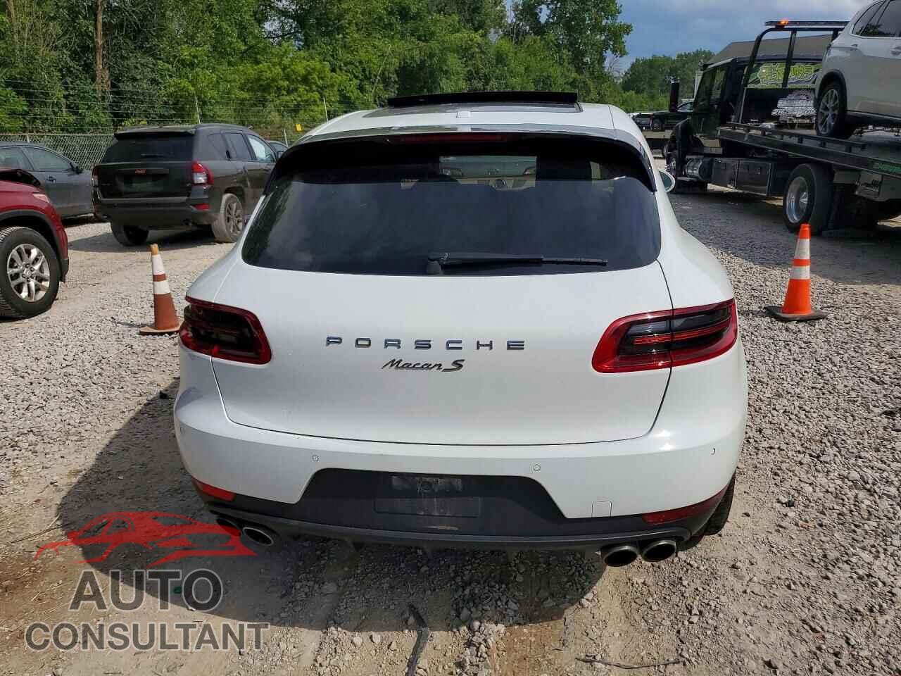 PORSCHE MACAN 2015 - WP1AB2A58FLB44650