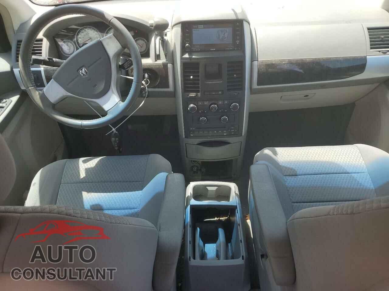 DODGE CARAVAN 2010 - 2D4RN6DX2AR490194