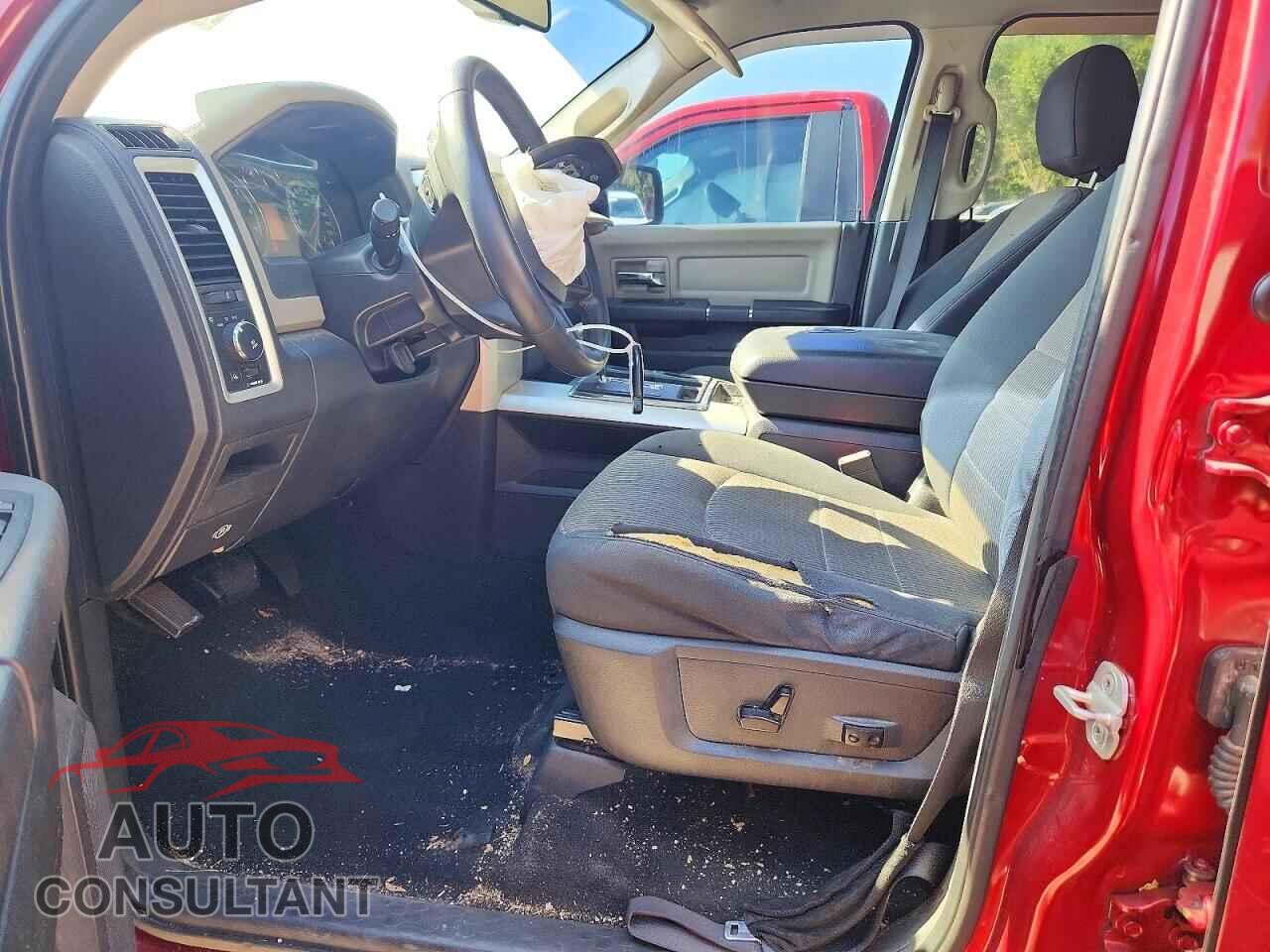 DODGE RAM 1500 2012 - 1C6RD7LT6CS294840