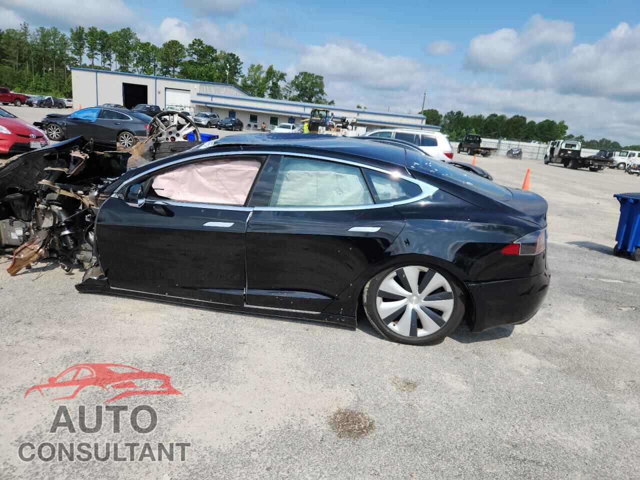 TESLA MODEL S 2020 - 5YJSA1E27LF413271