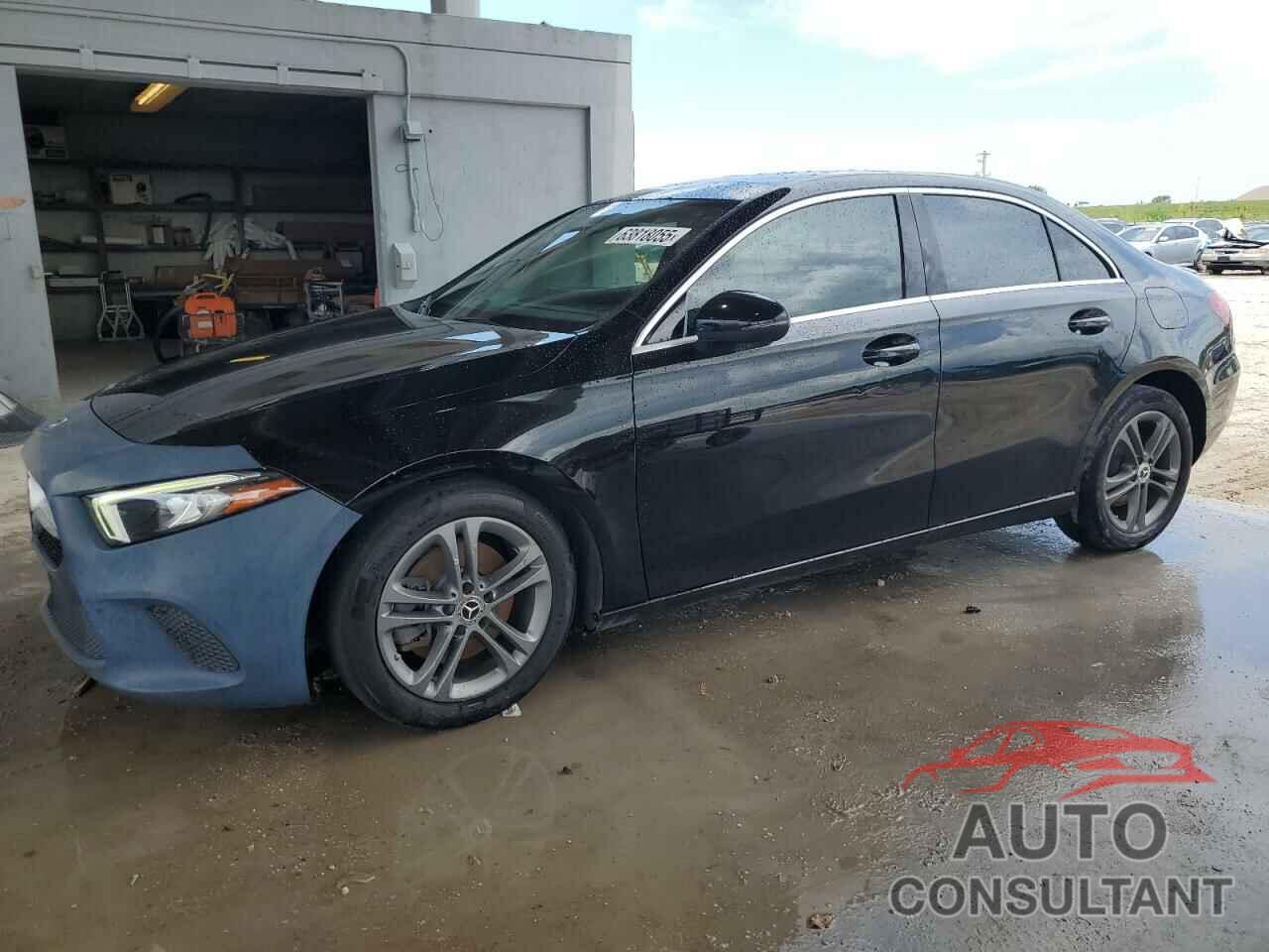 MERCEDES-BENZ A-CLASS 2020 - W1K3G4EBXLJ214265