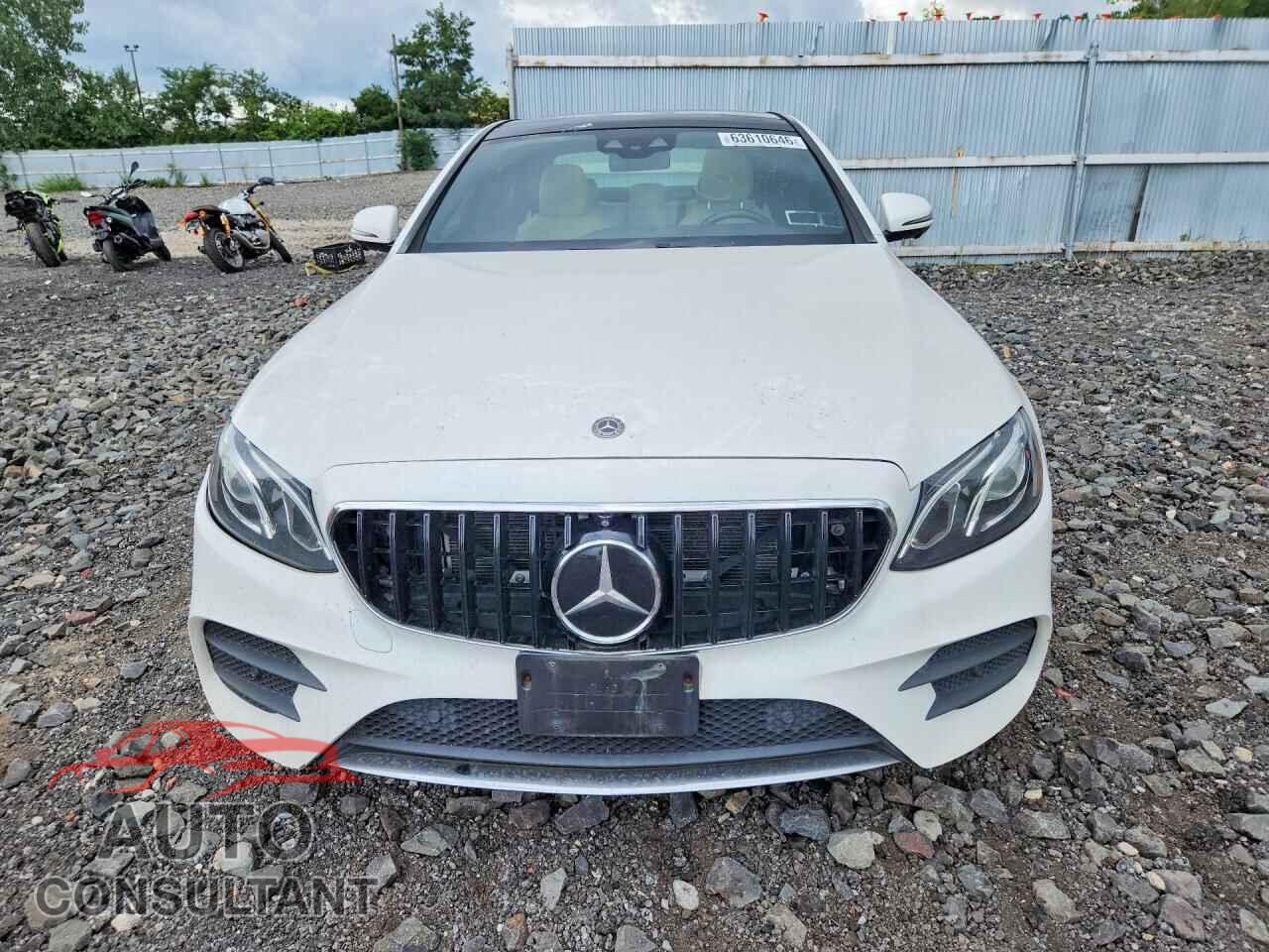 MERCEDES-BENZ E-CLASS 2019 - WDDZF4KBXKA627982