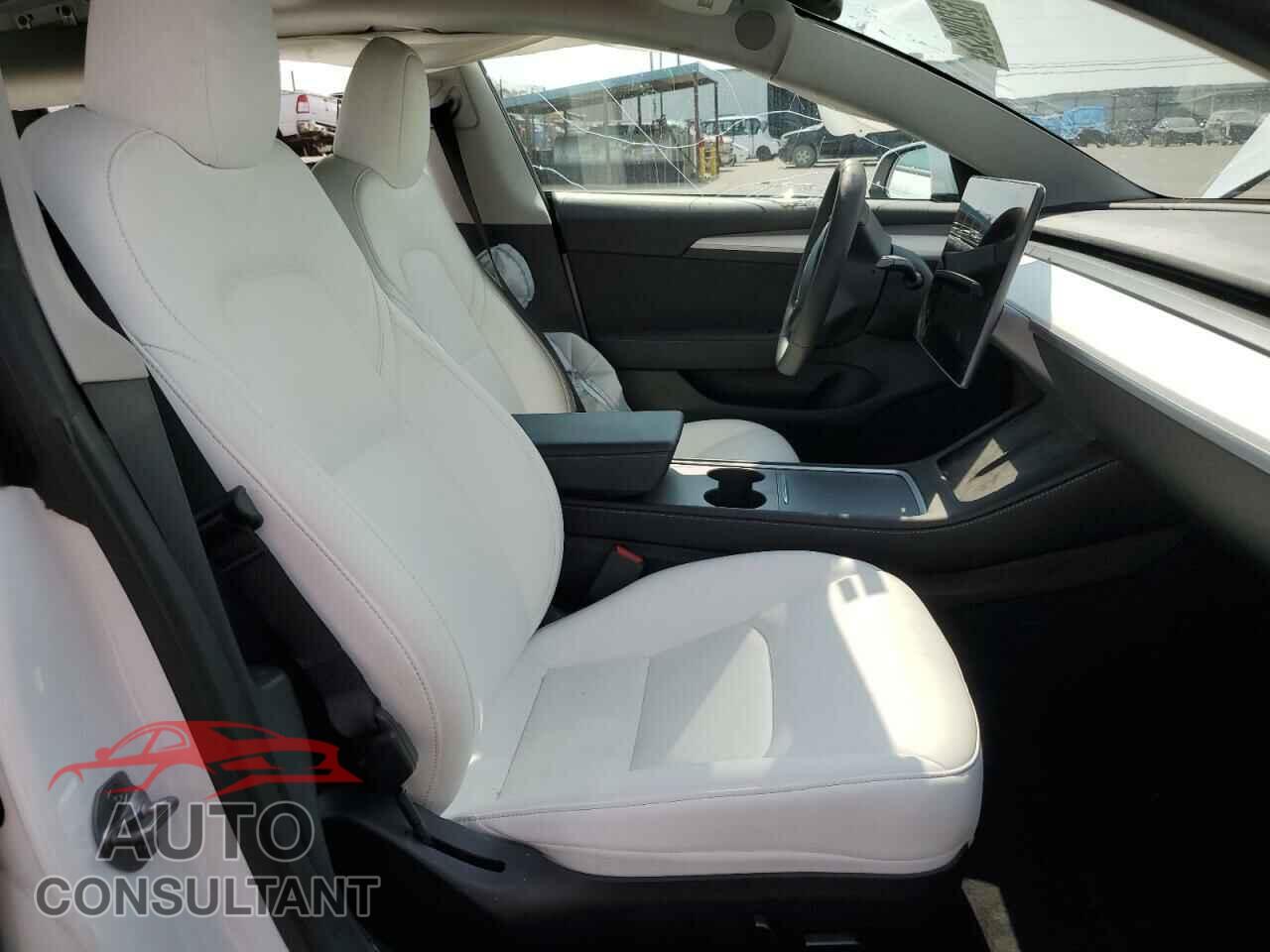TESLA MODEL 3 2023 - 5YJ3E1EA5PF572537