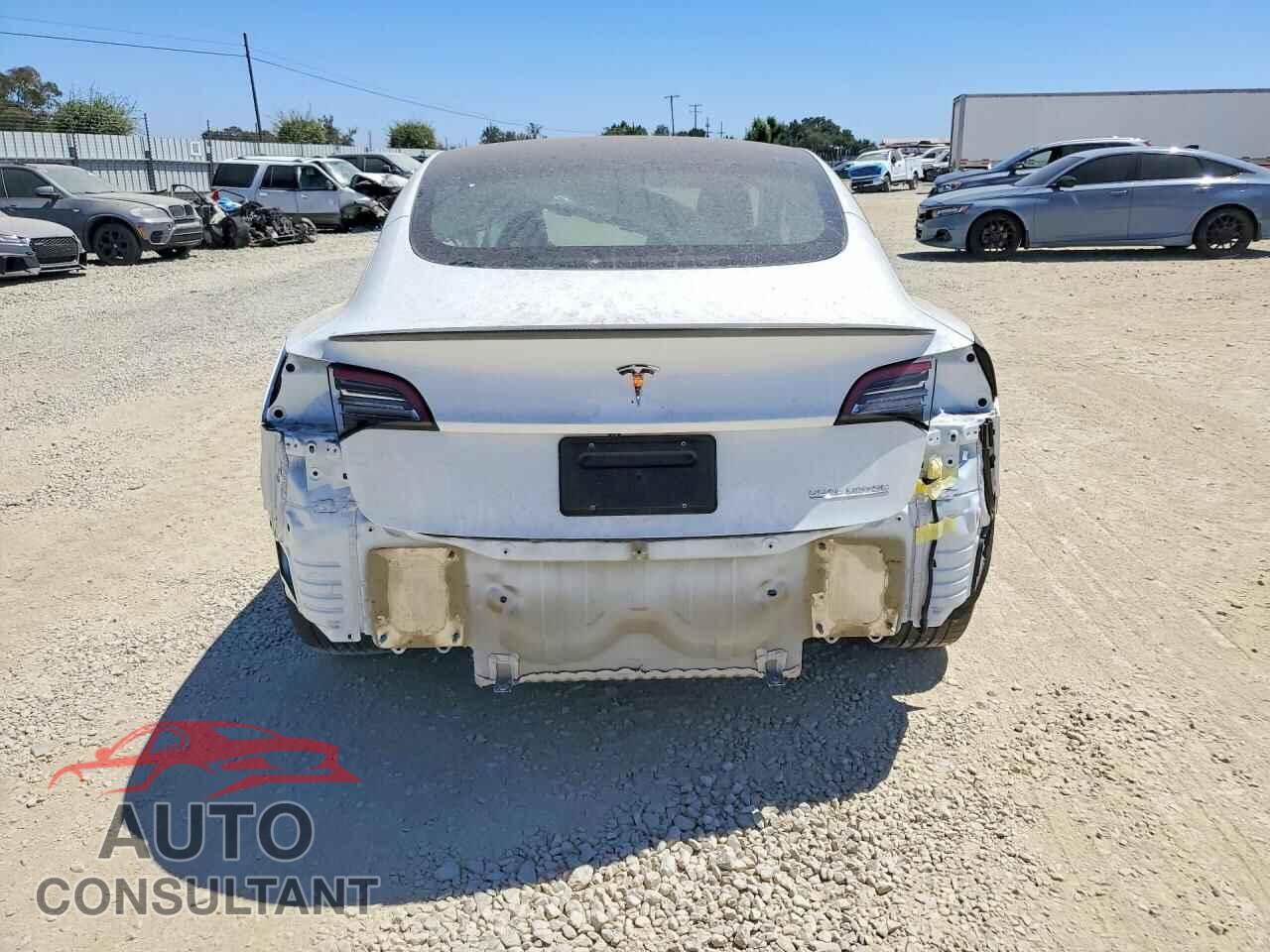 TESLA MODEL 3 2023 - 5YJ3E1EC0PF583690